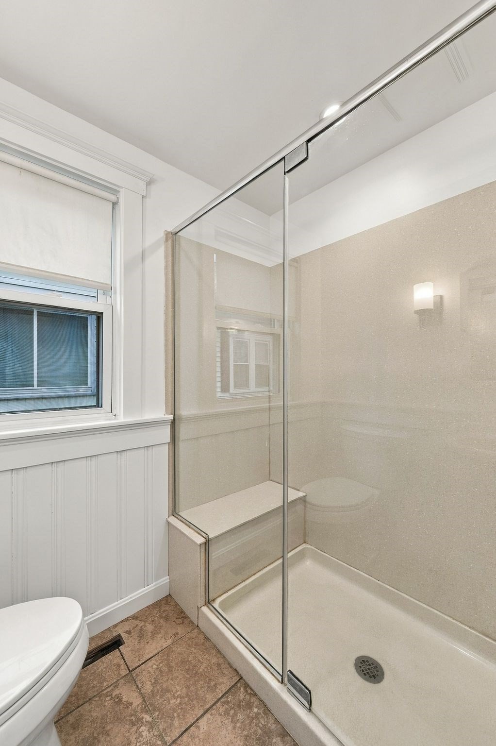 6 Norfolk Ave Property Photo 18