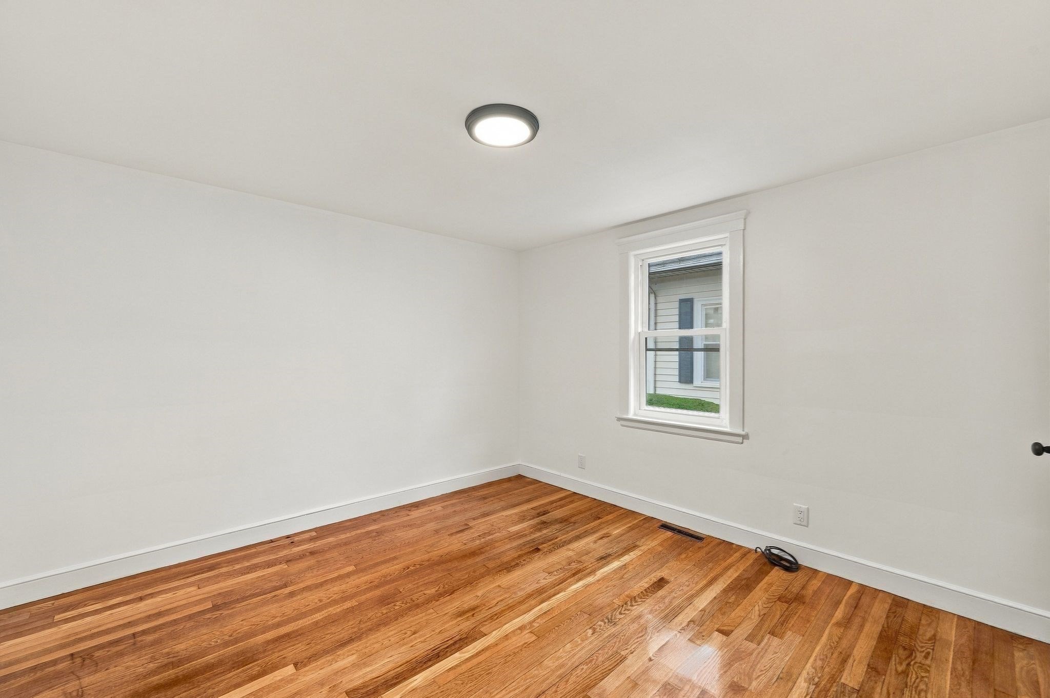 6 Norfolk Ave Property Photo 21