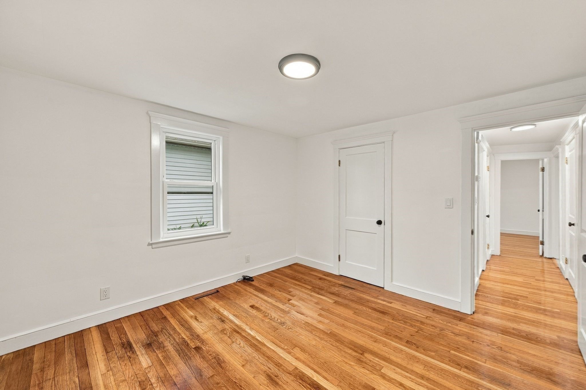 6 Norfolk Ave Property Photo 22