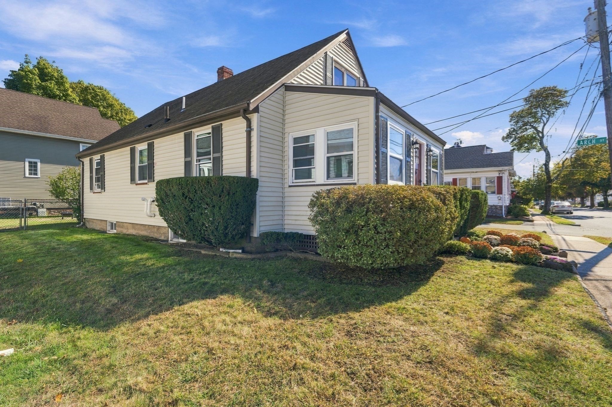 6 Norfolk Ave Property Photo 40