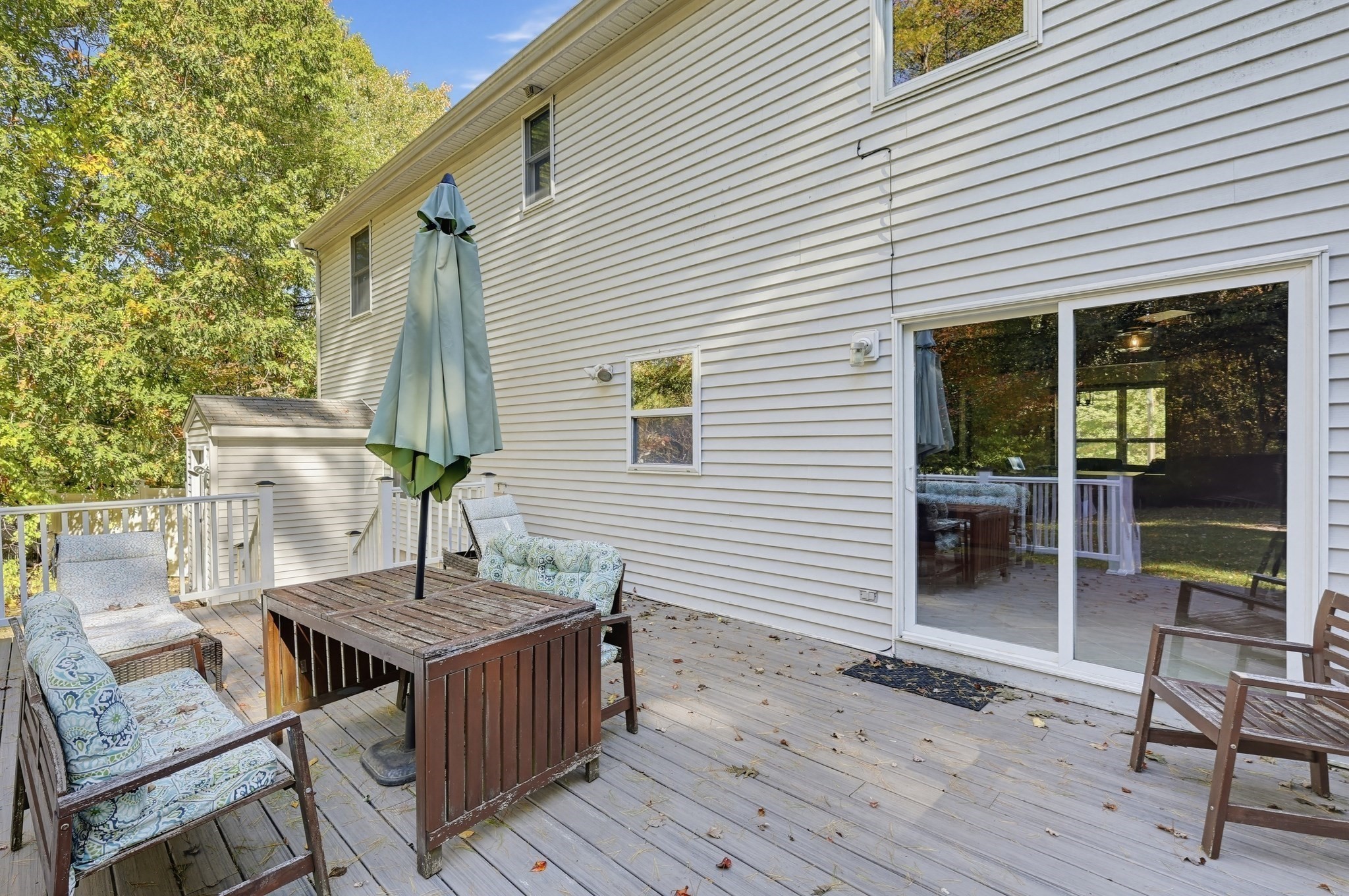 305 Wren St Property Photo 16