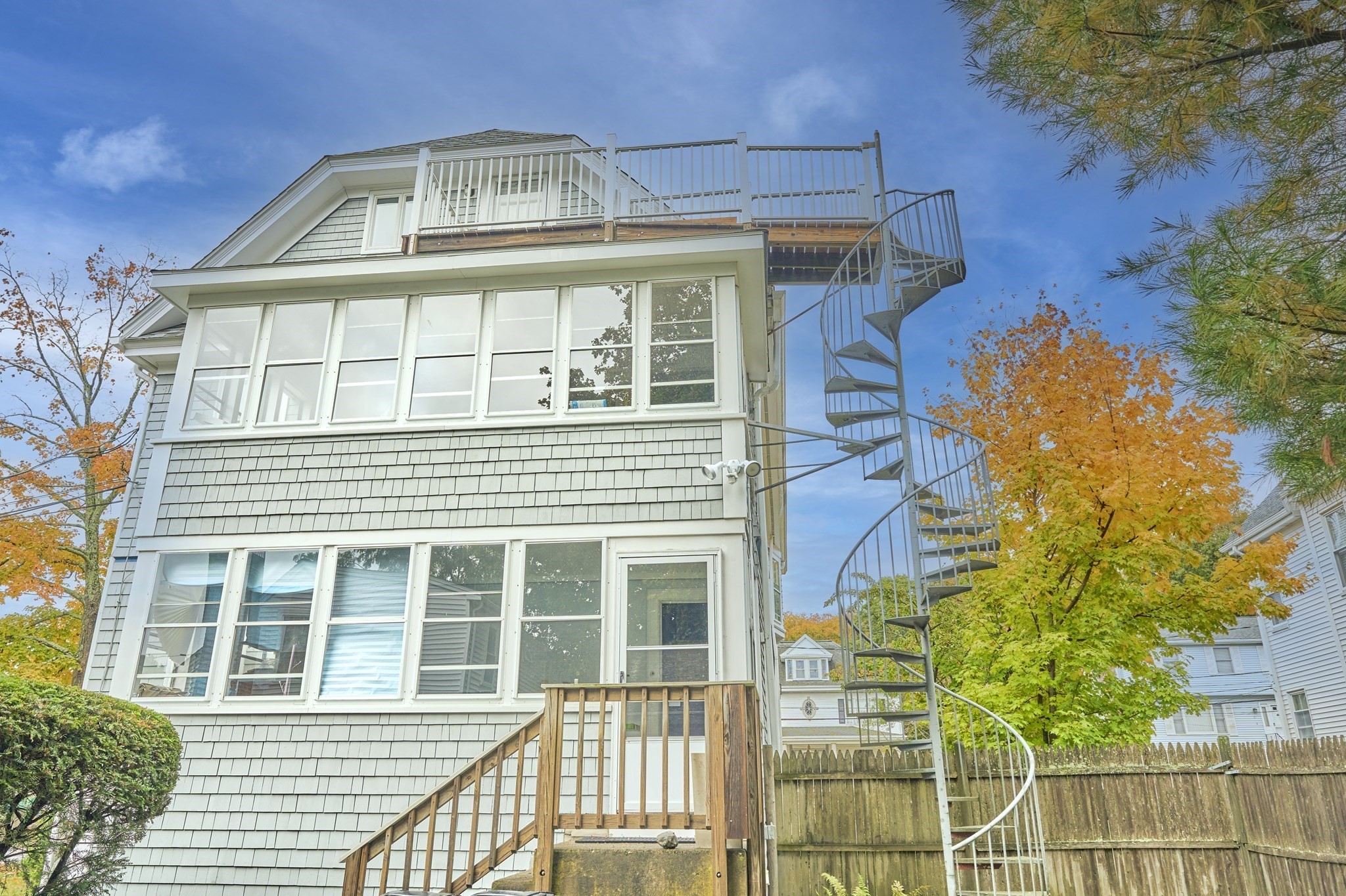 26 Morton St # 3 Property Photo 19