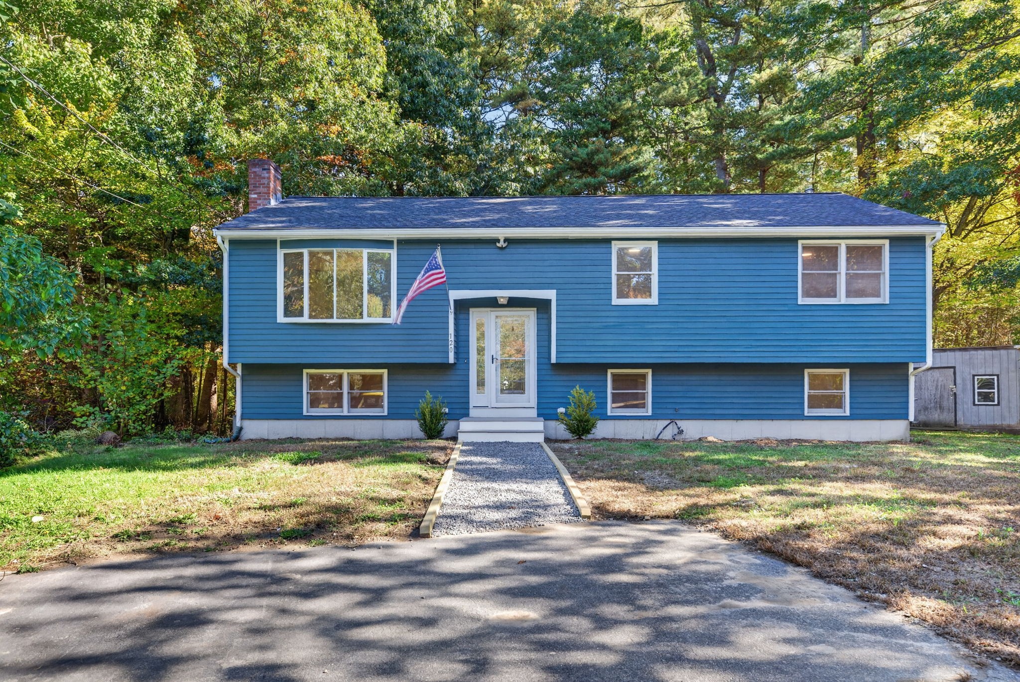 120 Appletree Cir Property Photo 1