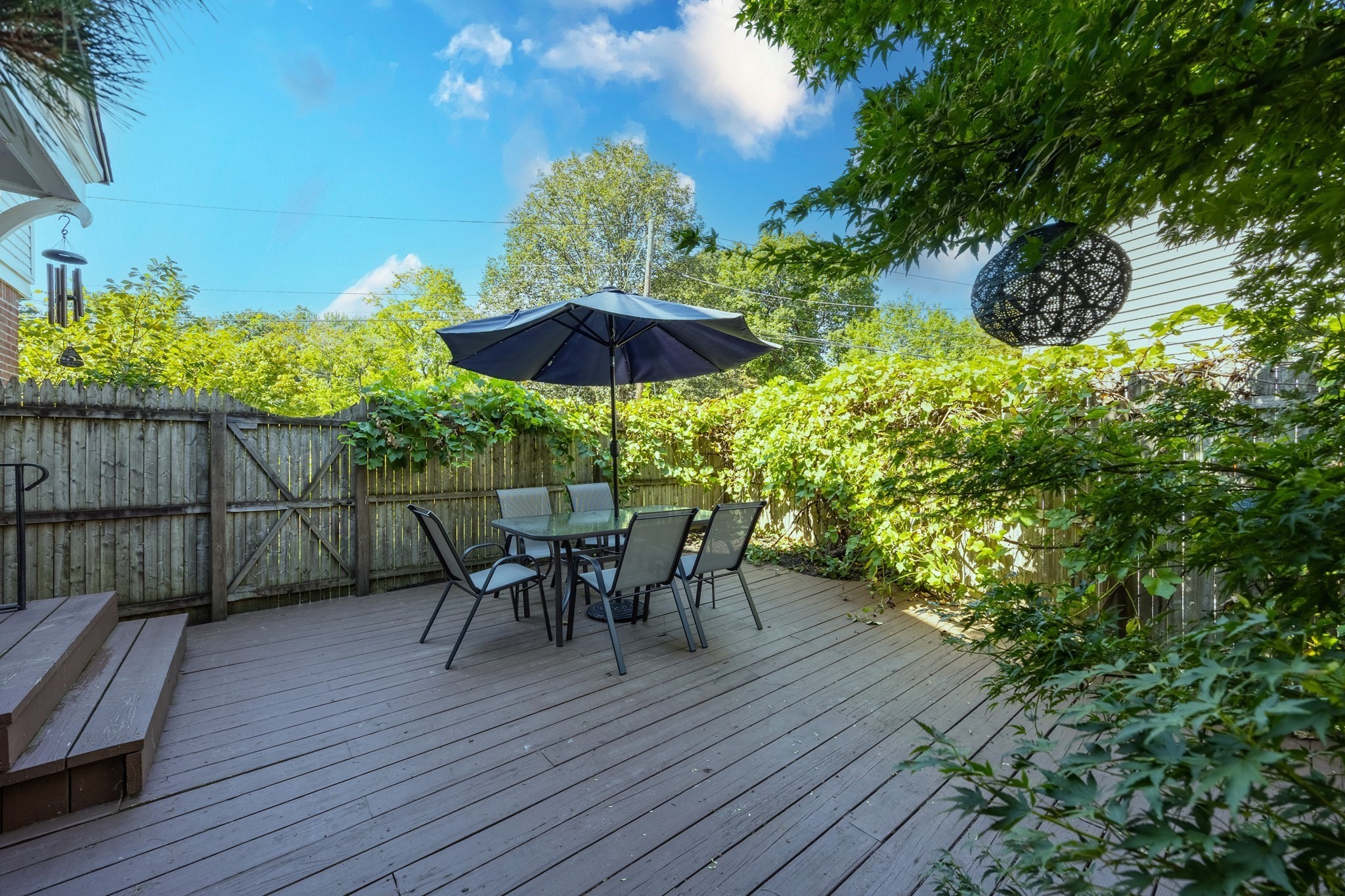 1 Lexington St Property Photo 39