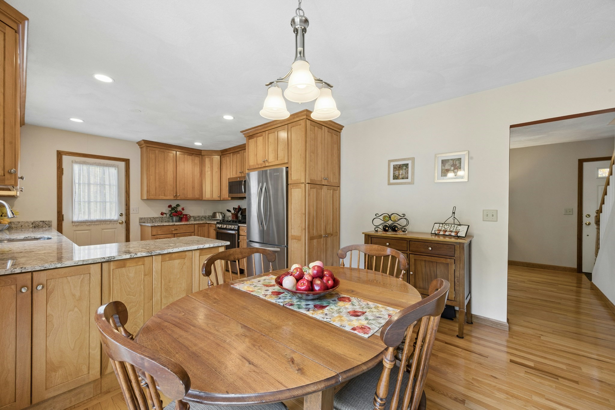 56 Bennett St Property Photo 9