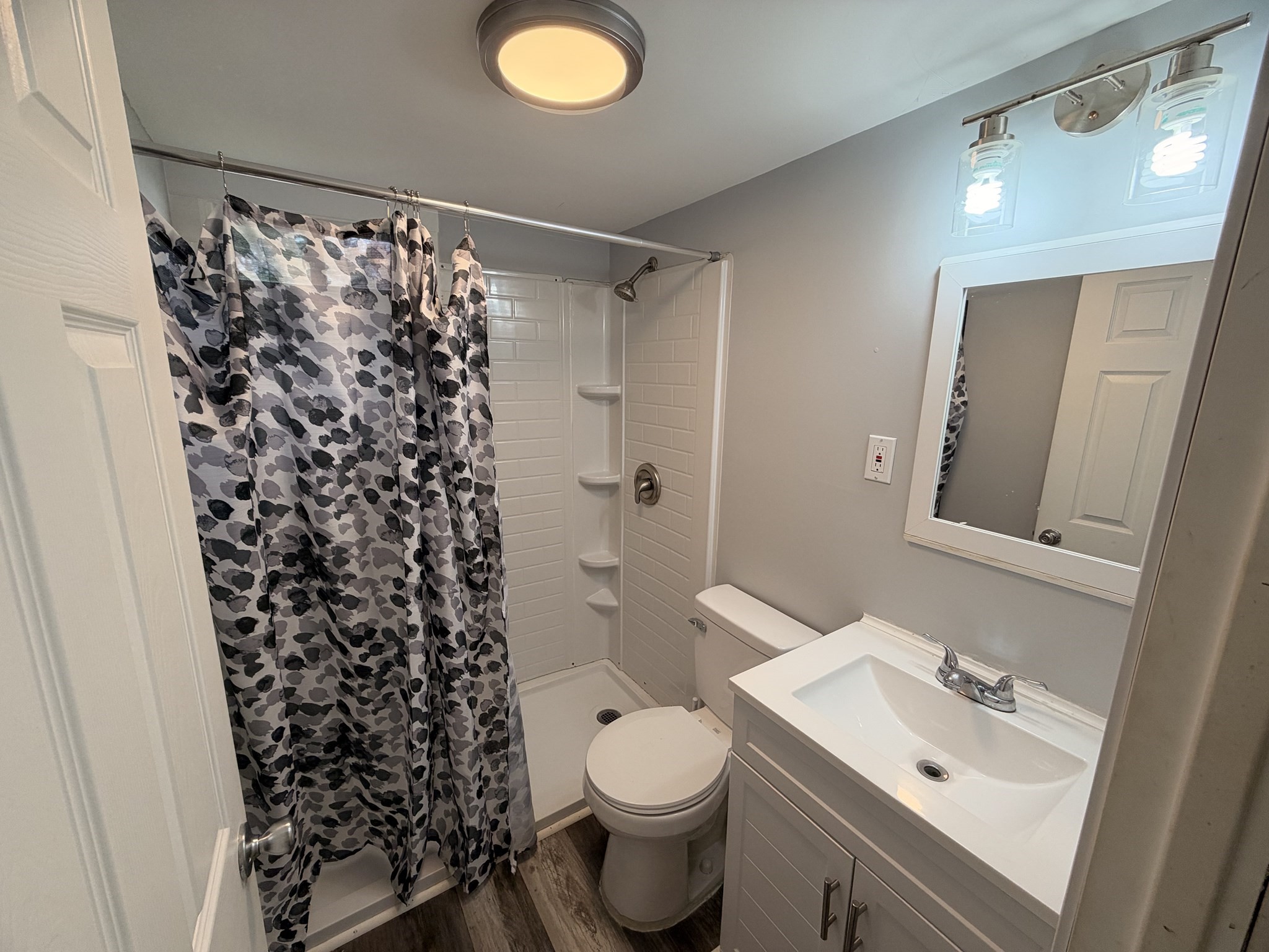 16 Pioneer Way Property Photo 8