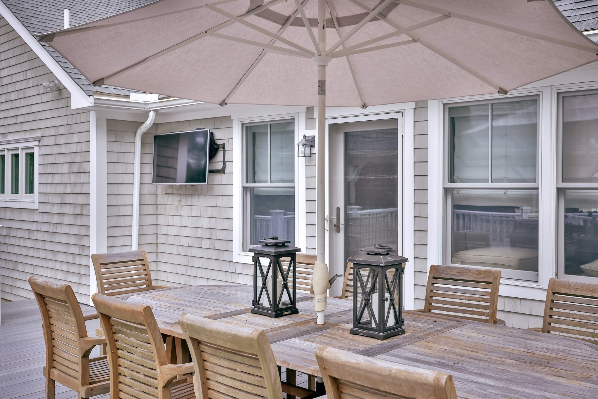 6 Hollow Way Property Photo 9