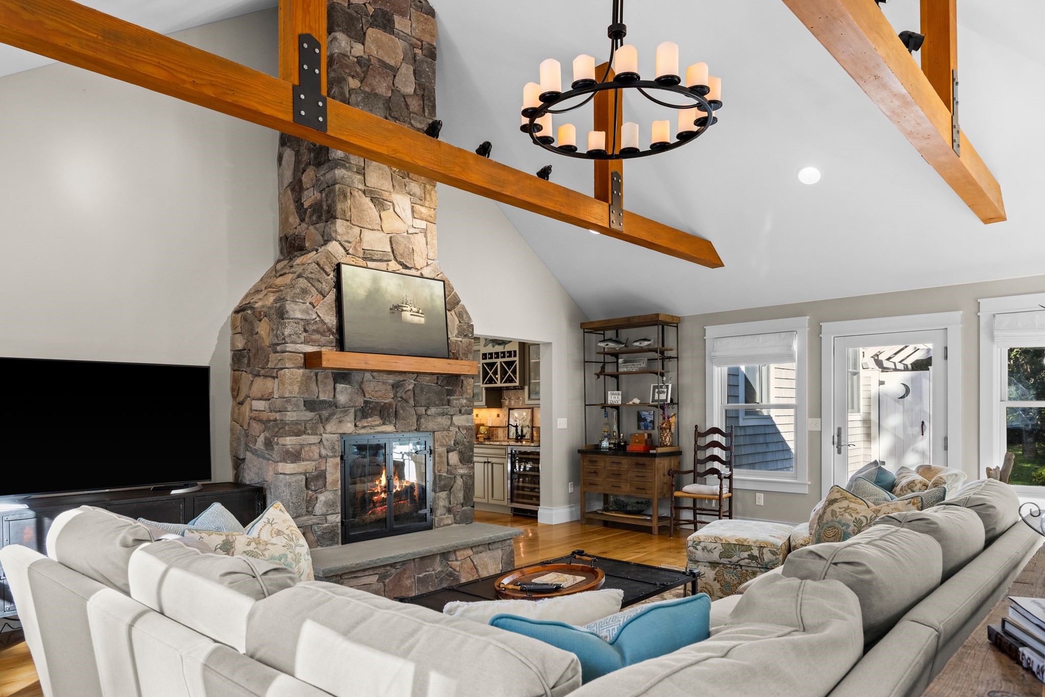 6 Hollow Way Property Photo 19