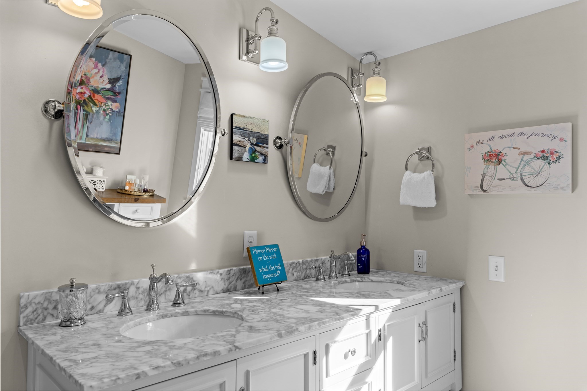 6 Hollow Way Property Photo 25