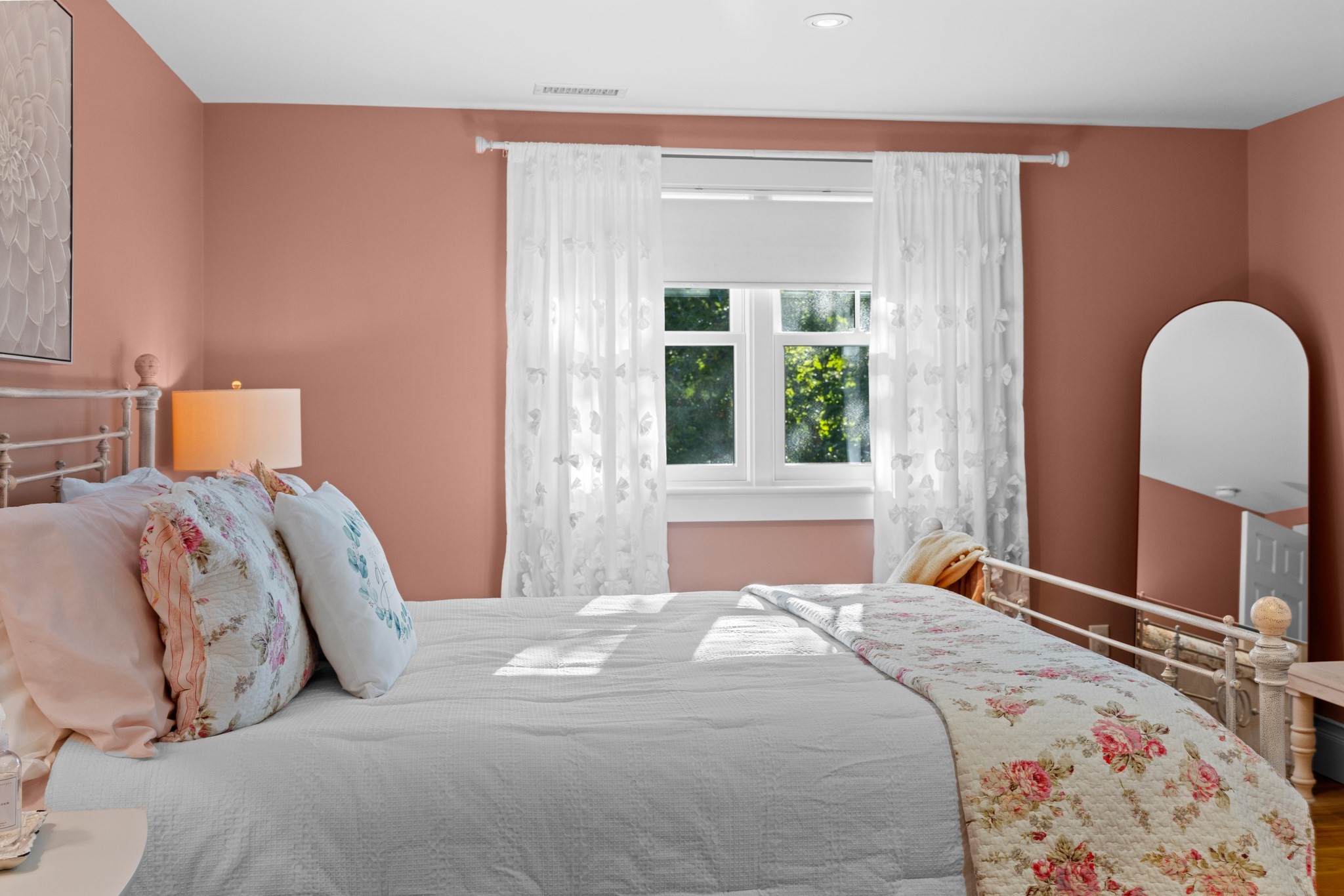 6 Hollow Way Property Photo 36