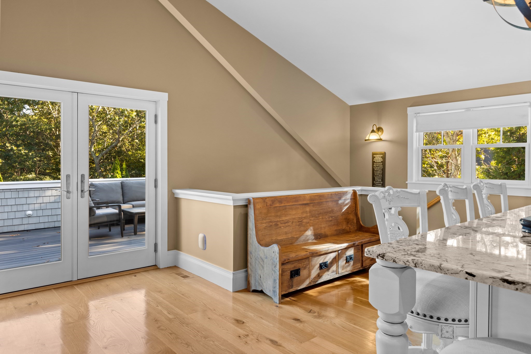 6 Hollow Way Property Photo 39