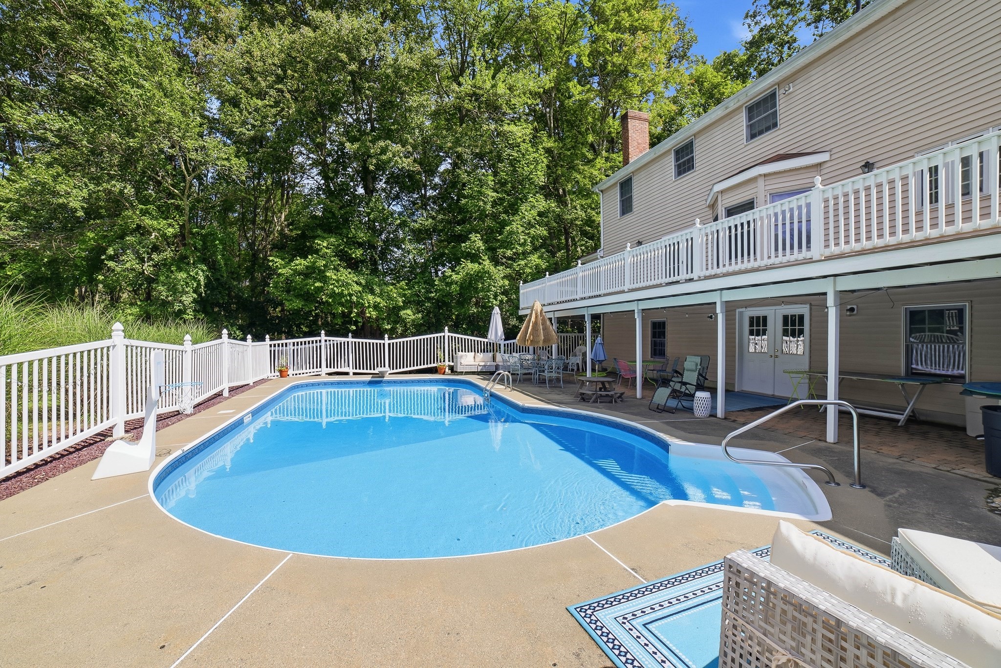 354 South St Property Photo 6
