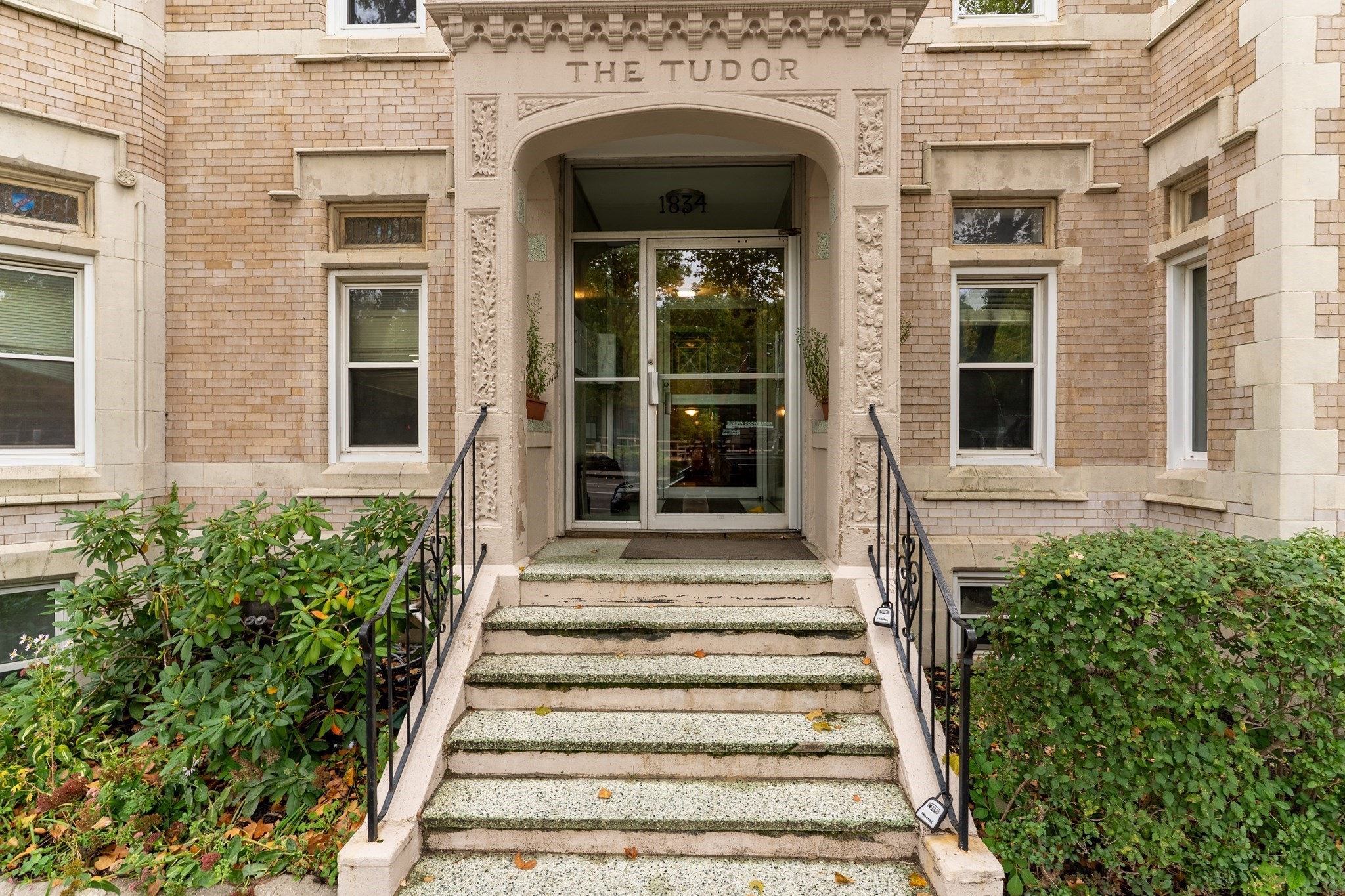 1834 Beacon St # 5 Property Photo 17