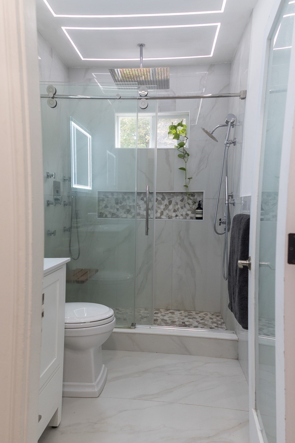 77 Draper Ave Property Photo 25