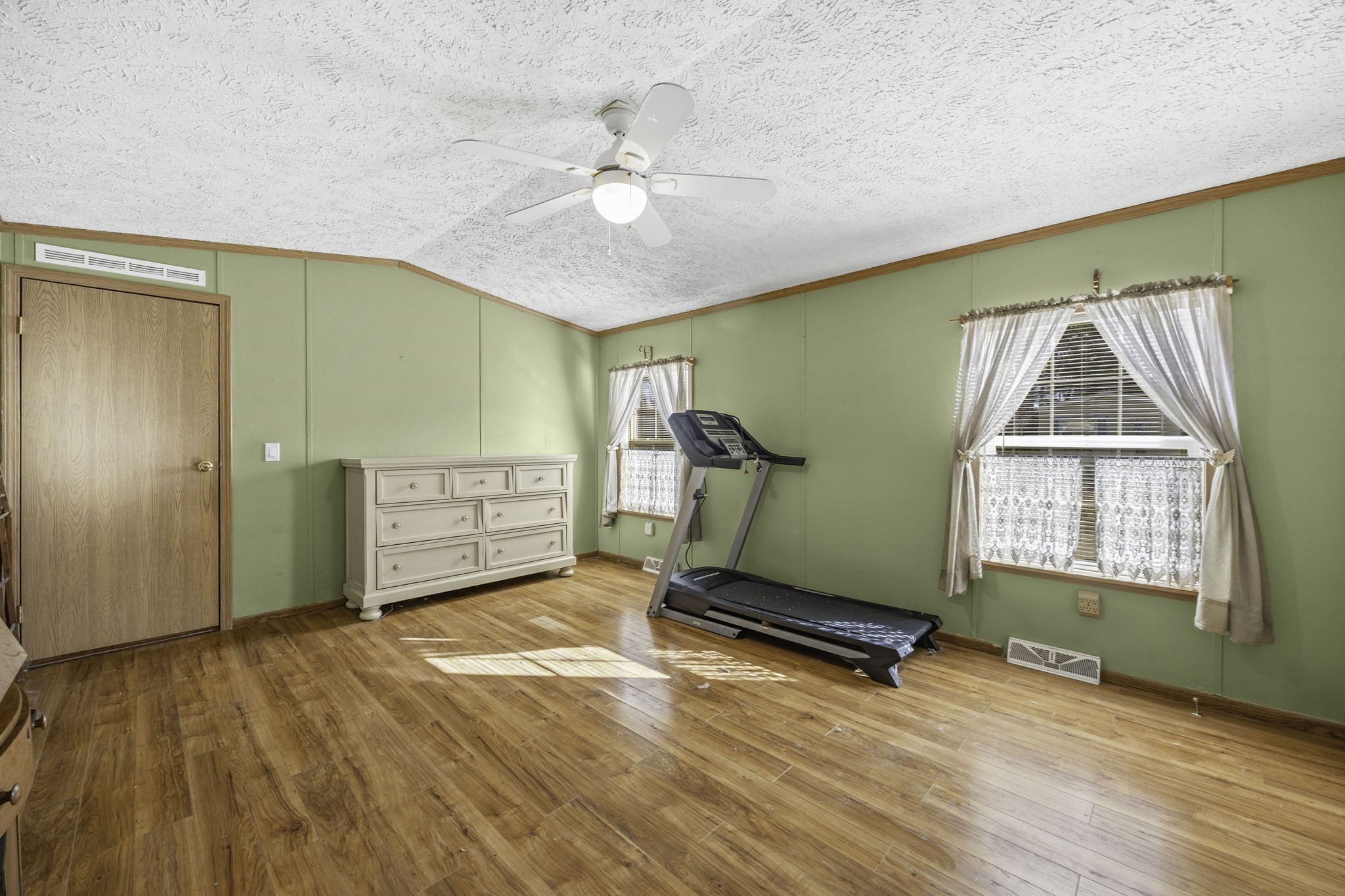 281 Chauncey Walker St # 73 Property Photo 28