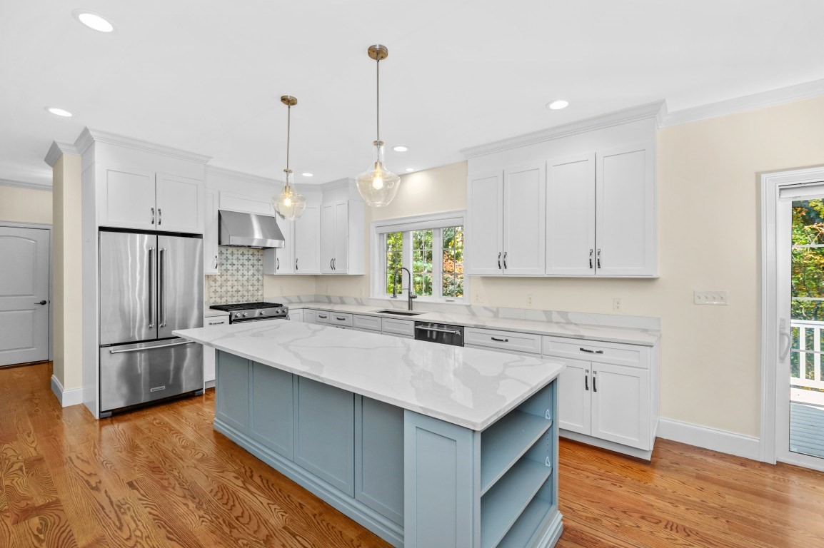 1 Kimberly Lane Property Photo 2