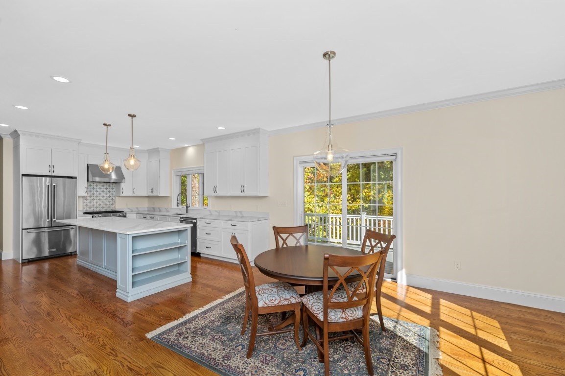 1 Kimberly Lane Property Photo 5