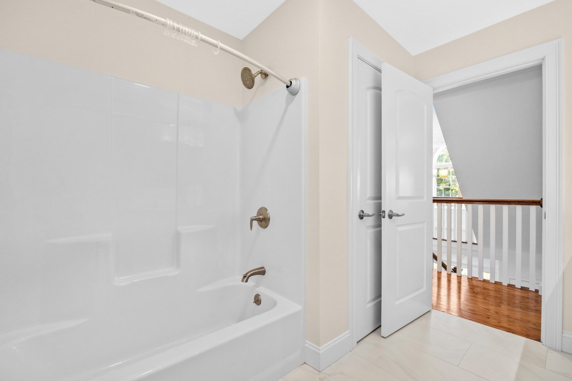 1 Kimberly Lane Property Photo 18