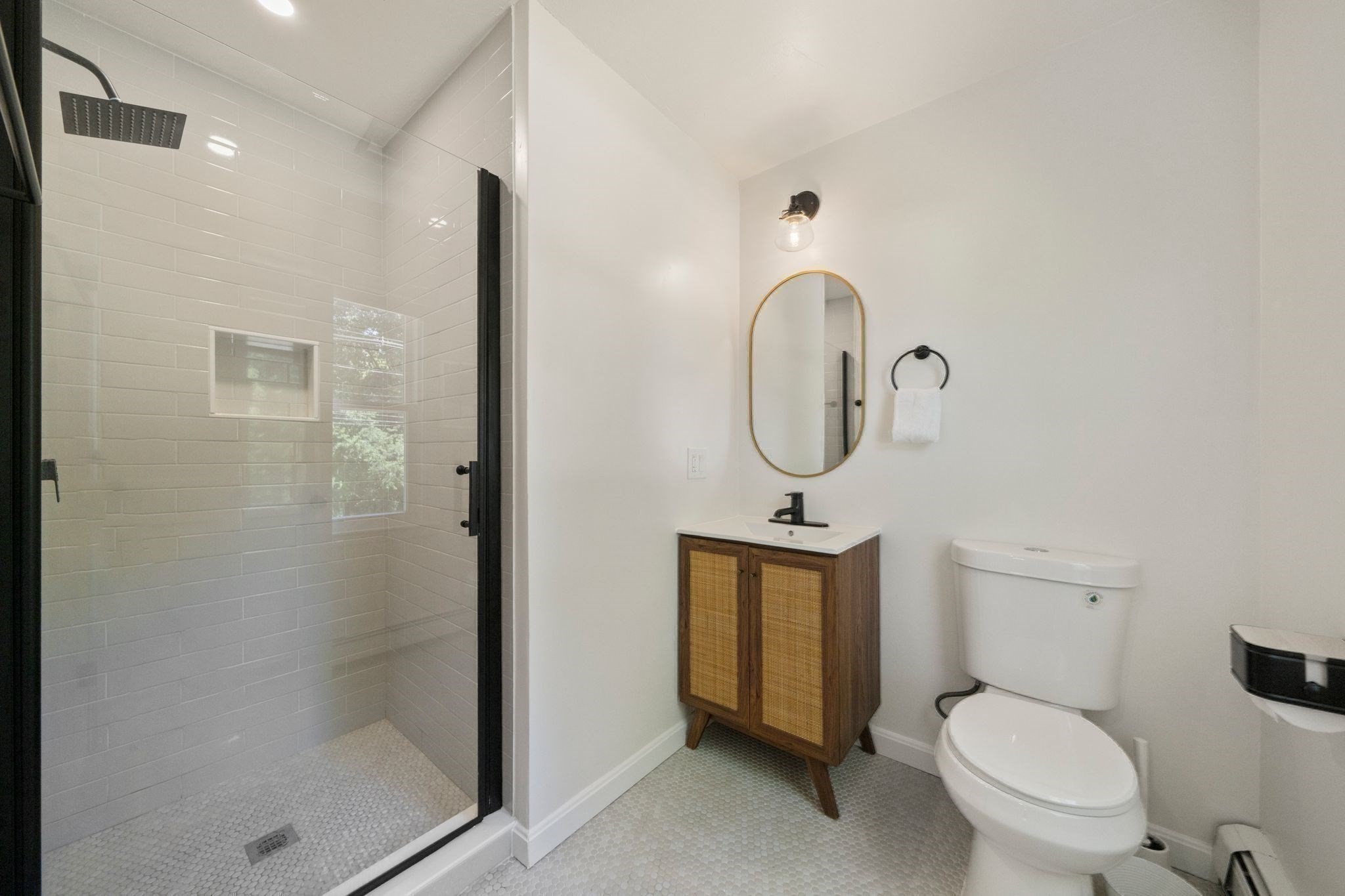 247 Fremont St Property Photo 18