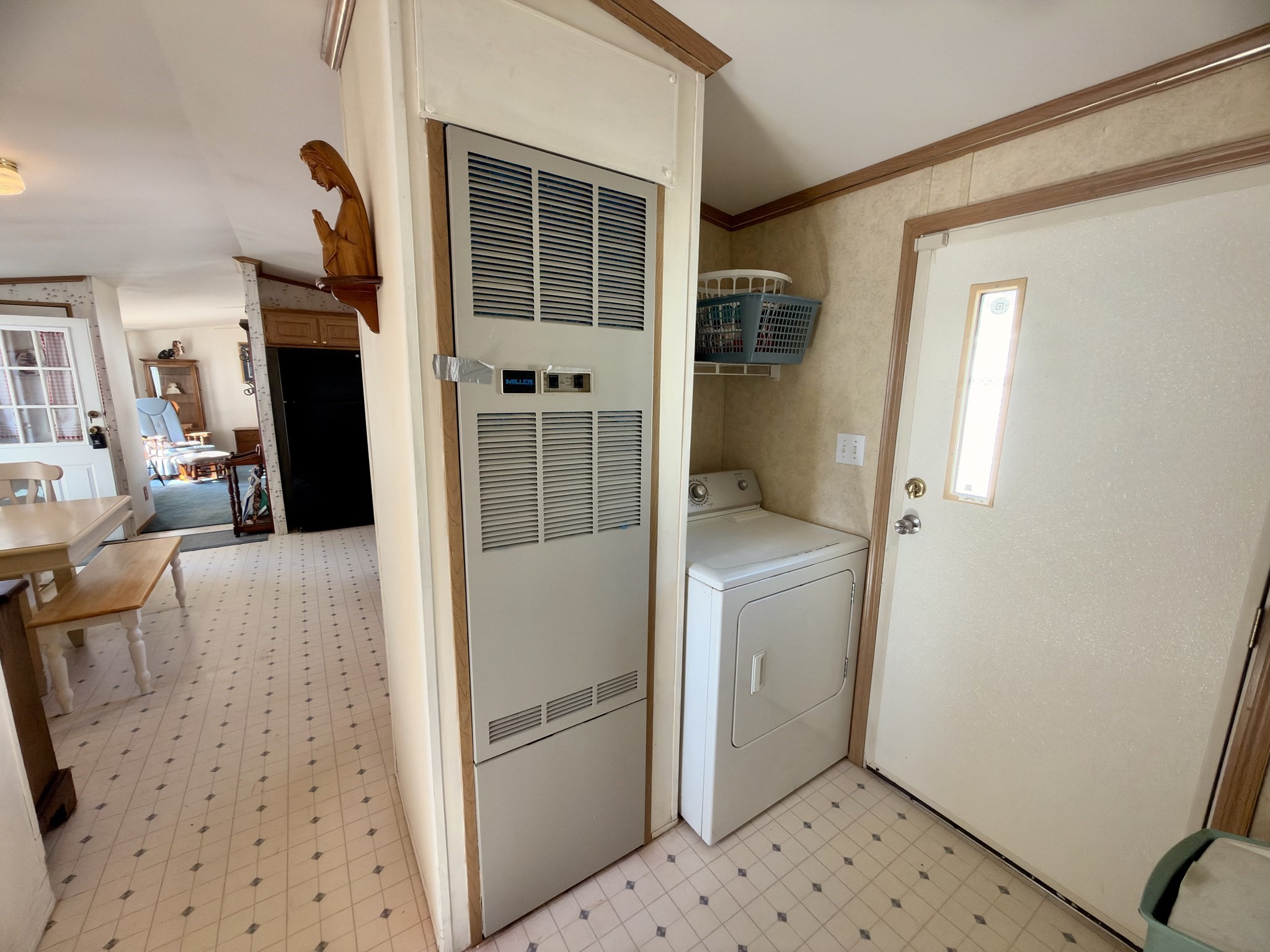 30 Holiday Cir Property Photo 10