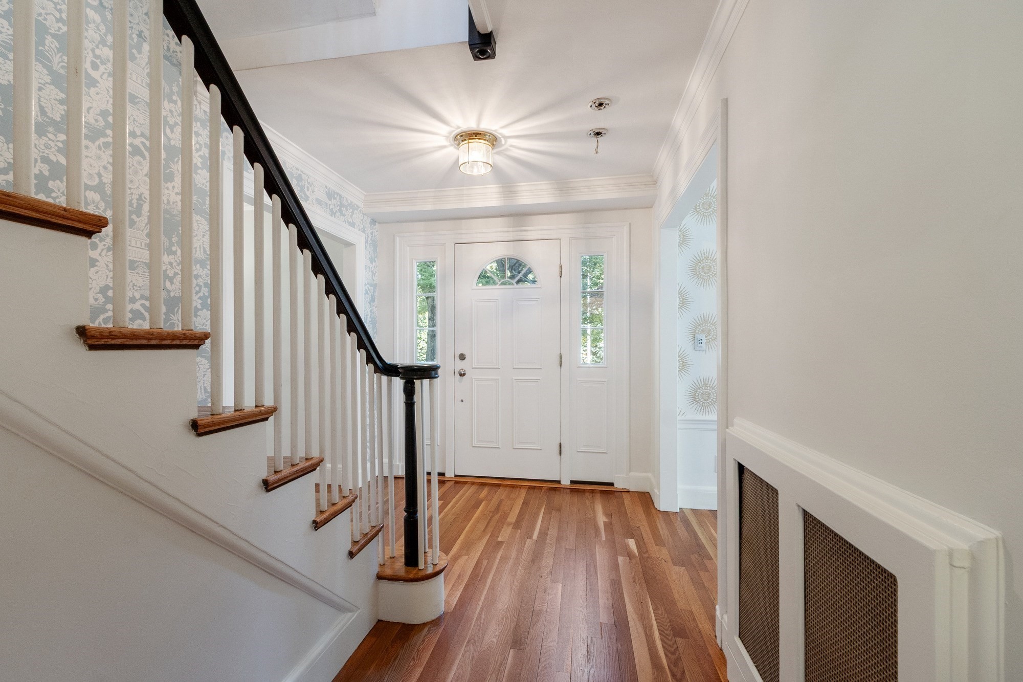 6 Prentiss Lane Property Photo 5