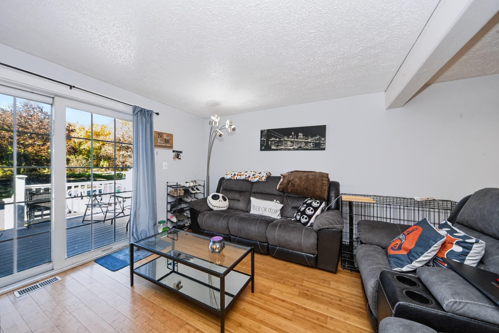 14 Fernwood Dr # B Property Photo 12