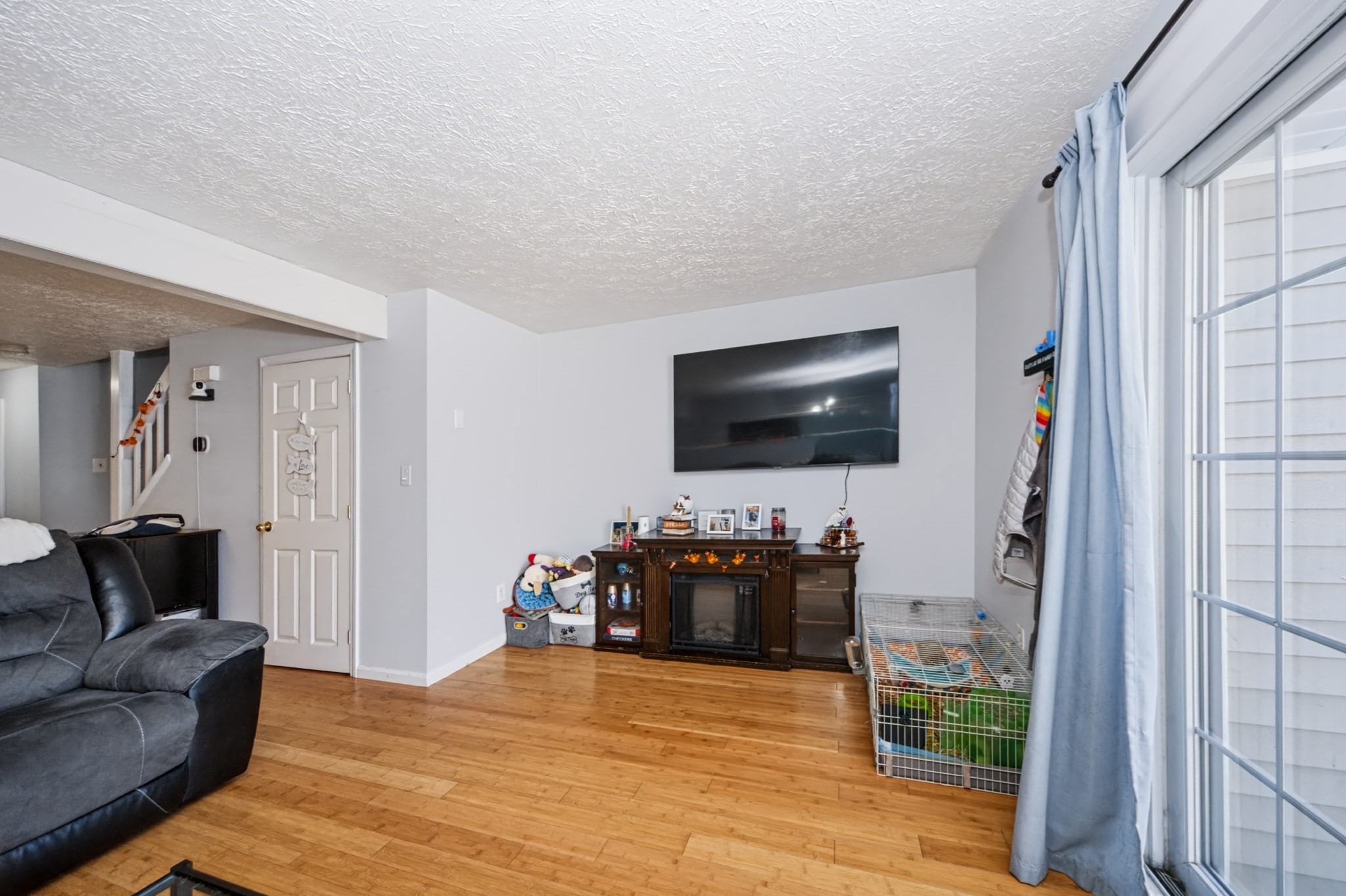 14 Fernwood Dr # B Property Photo 15