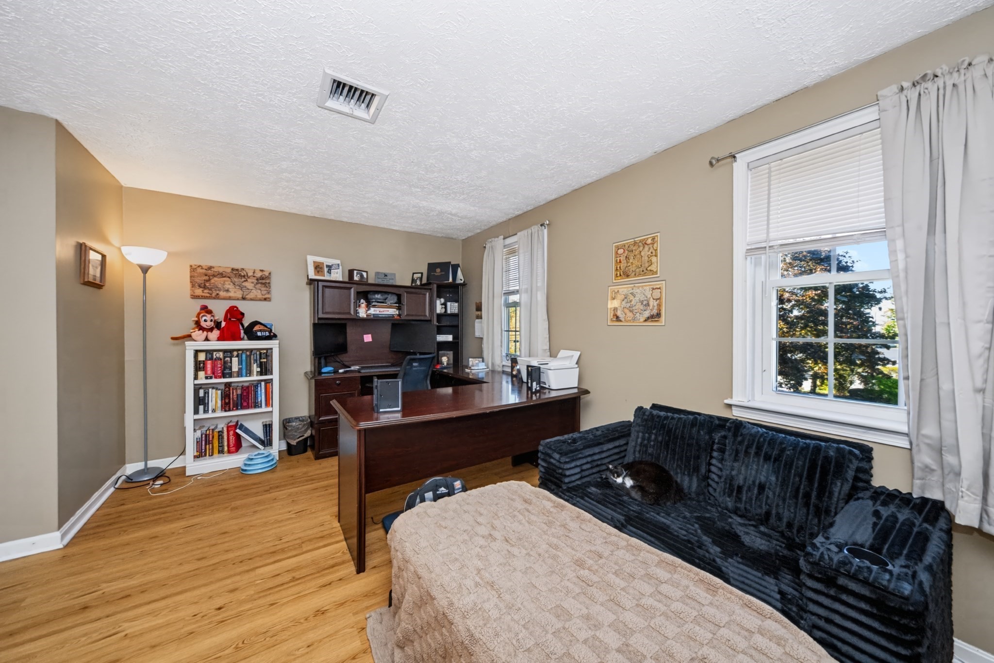 14 Fernwood Dr # B Property Photo 23