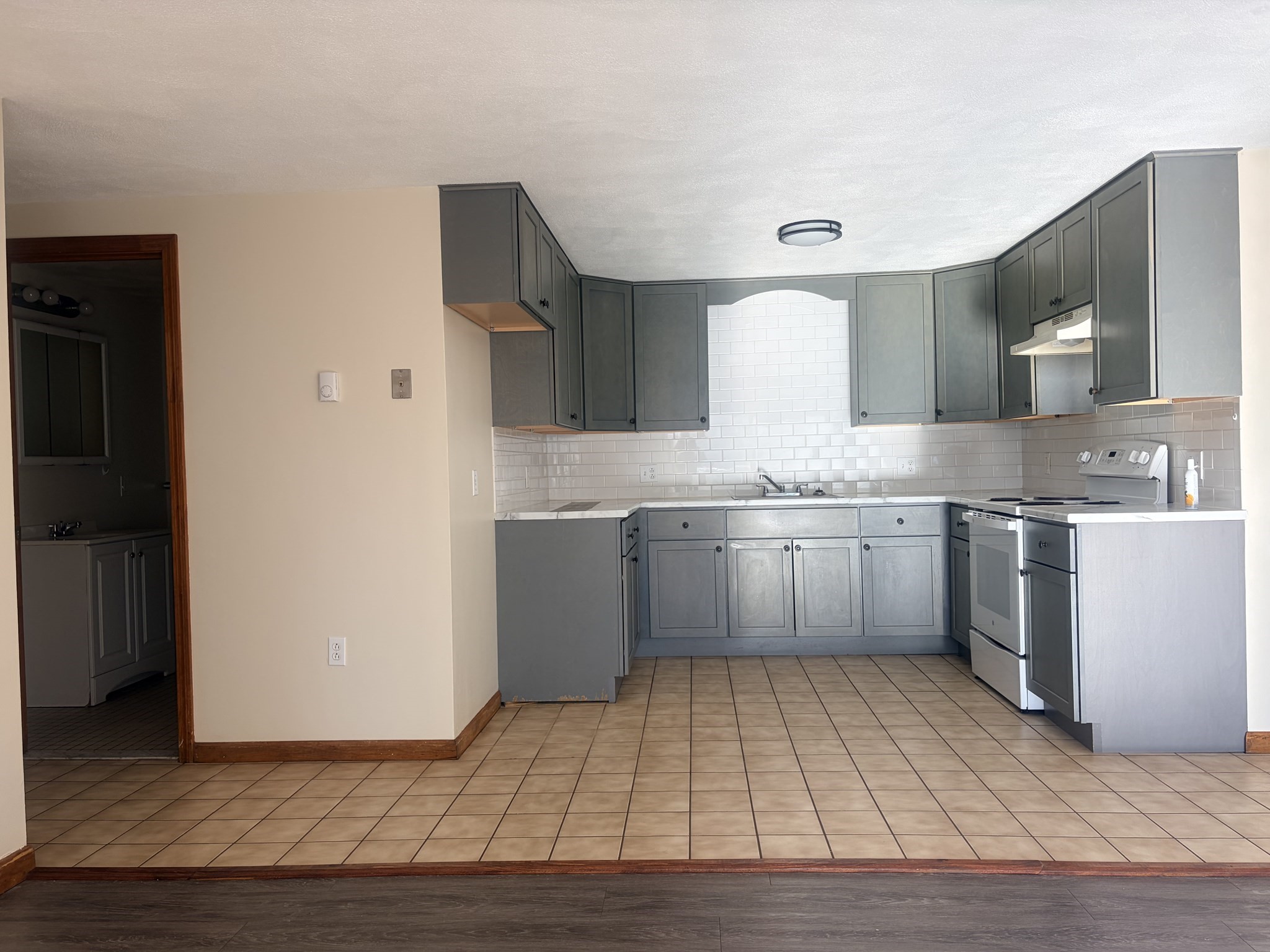 484 Western Ave # B3 Property Photo 1