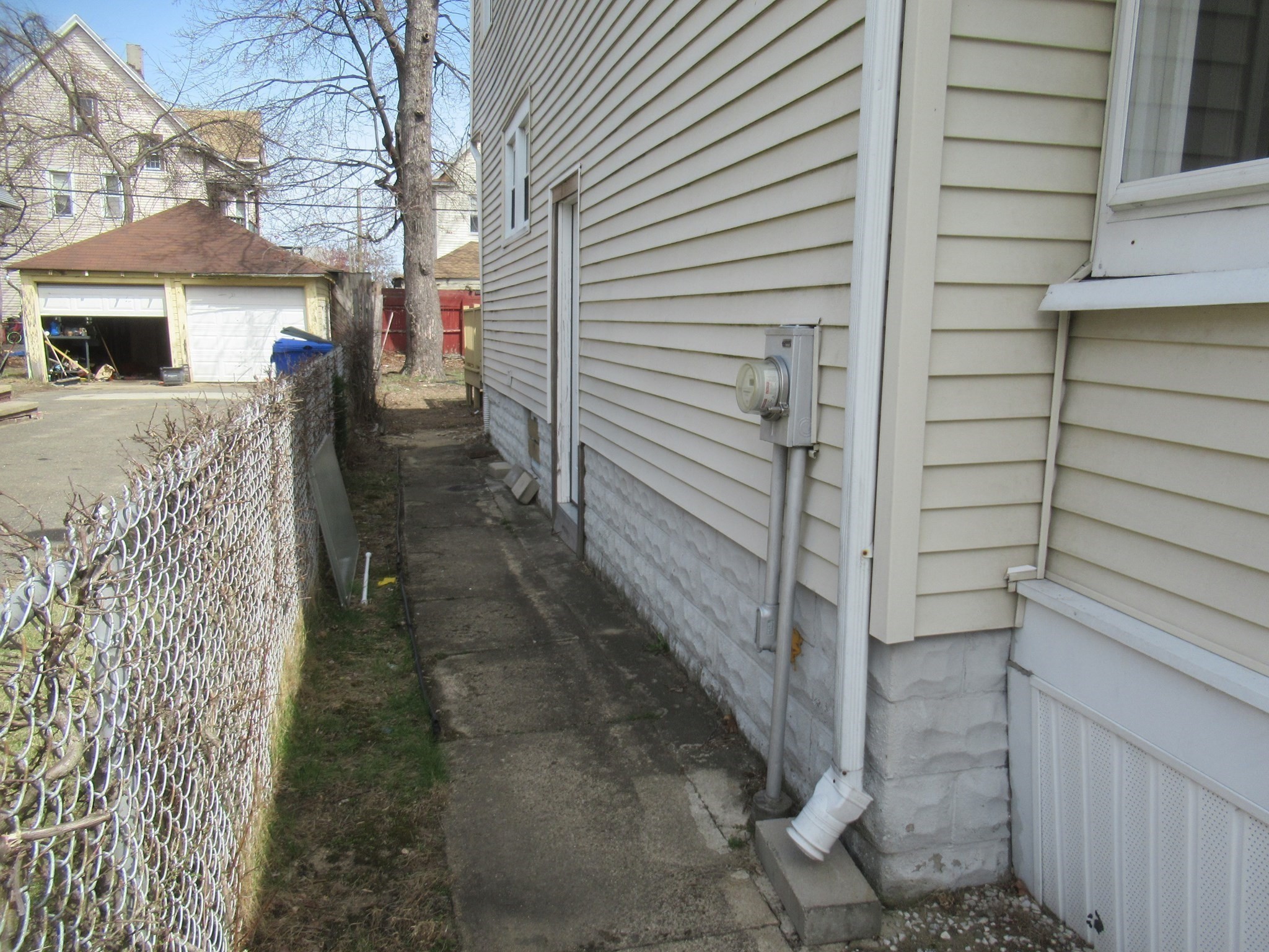 61 Mooreland St Property Photo 4
