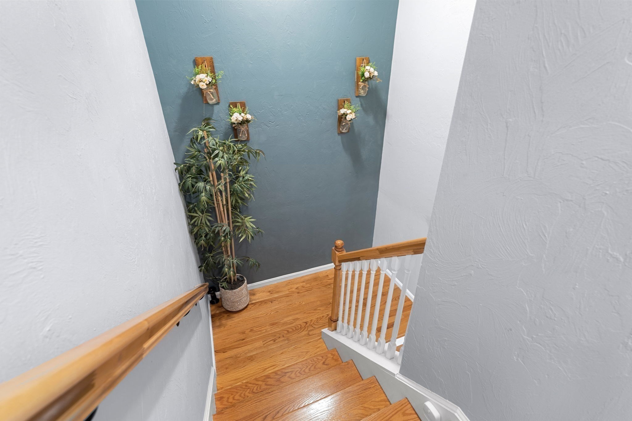 5 Christopher Dr # 2 Property Photo 17