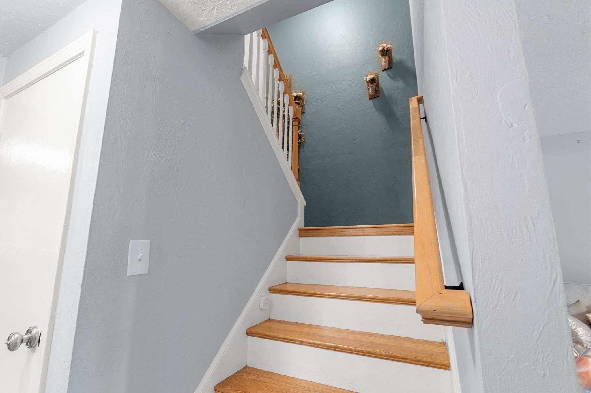 5 Christopher Dr # 2 Property Photo 18