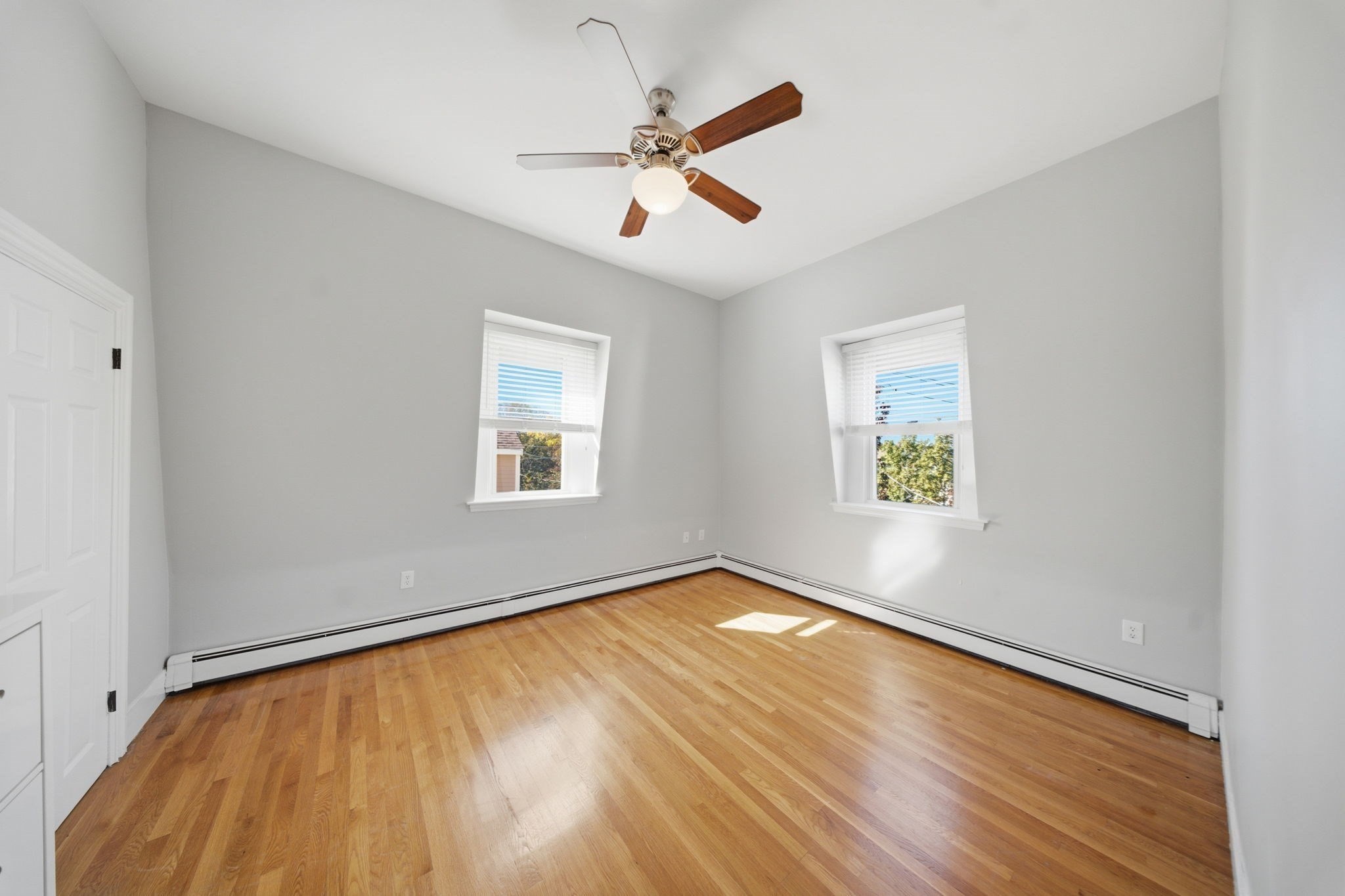 26 Lincoln St # 6 Property Photo 6