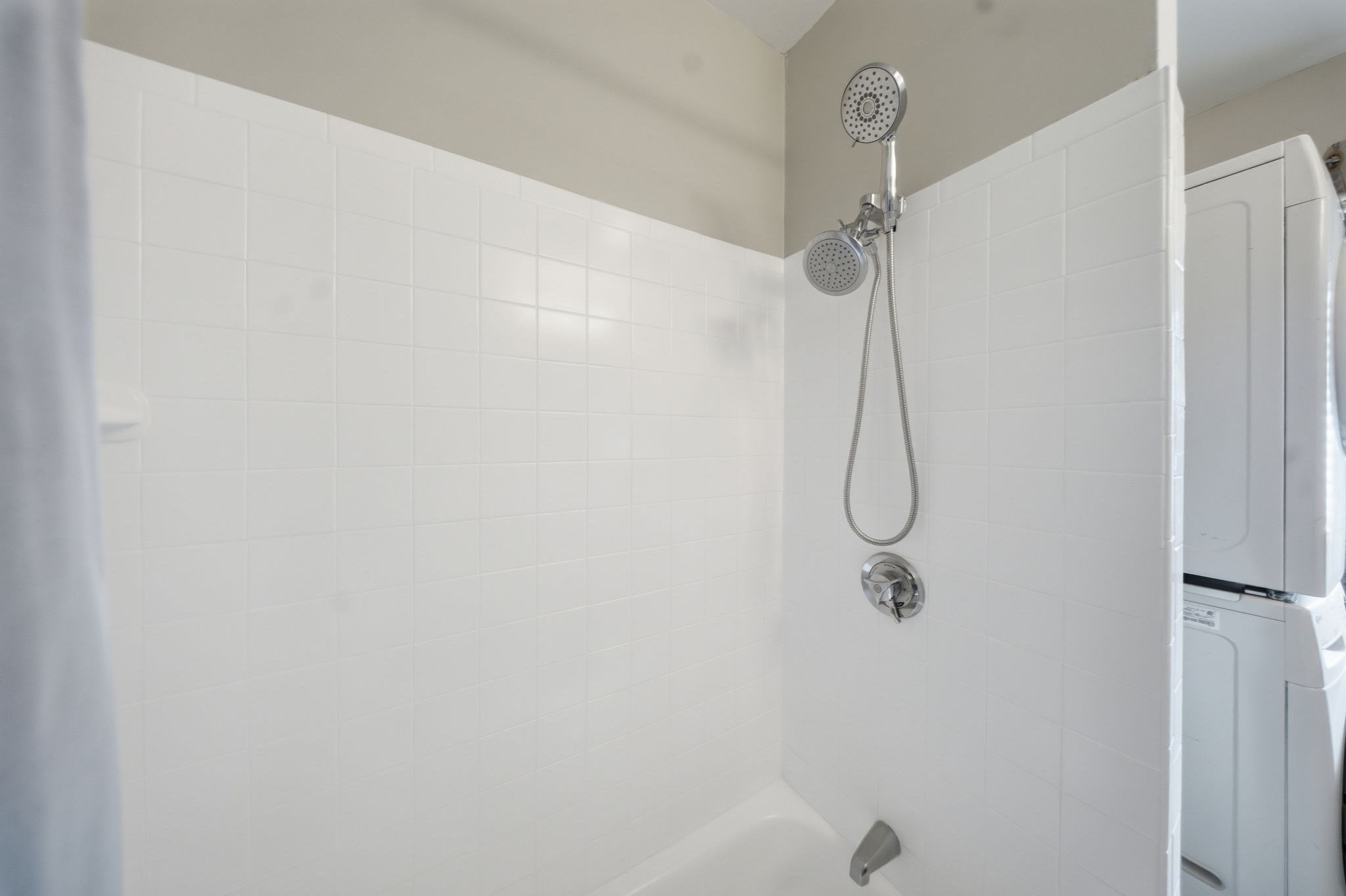 26 Lincoln St # 6 Property Photo 18