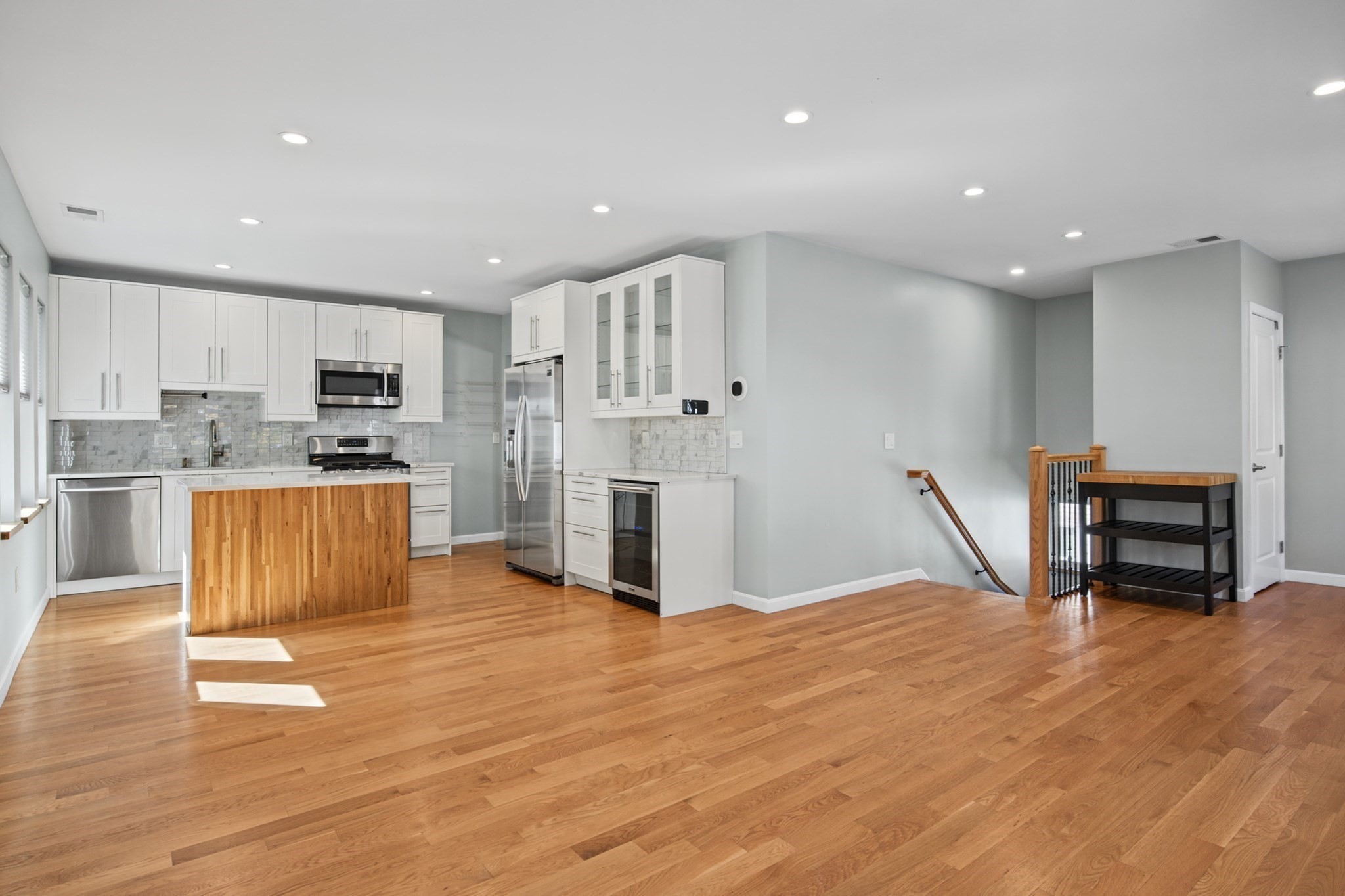 576 Lagrange St # 576 Property Photo 4