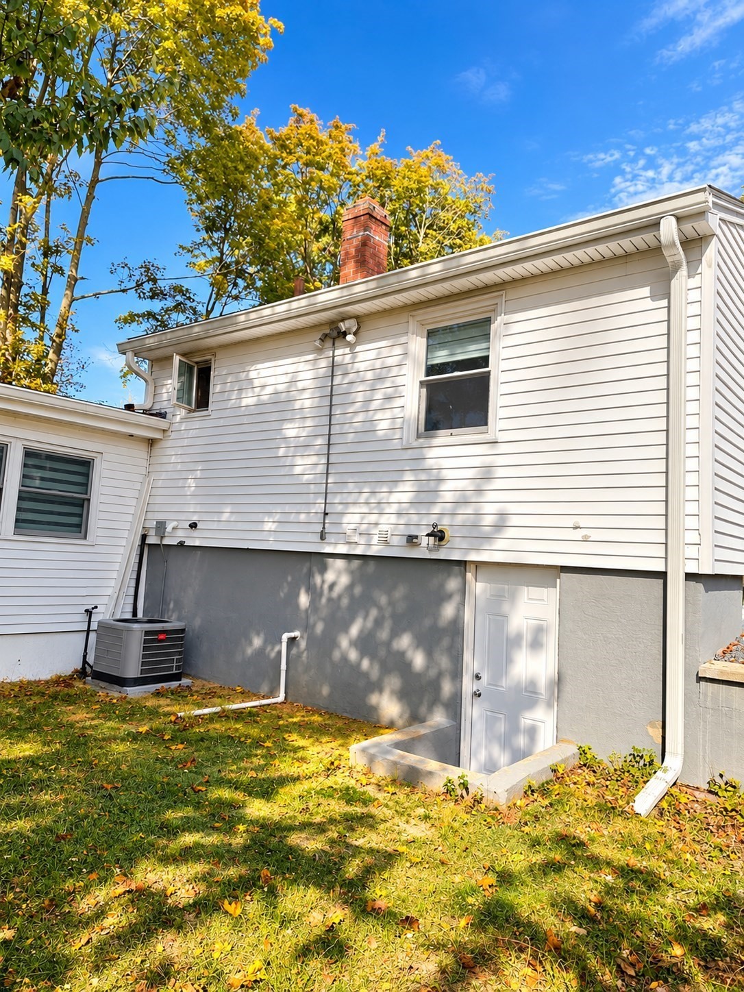 83 Riverbank Rd Property Photo 21