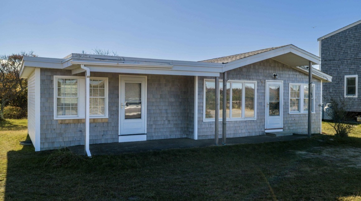 46 Taylor Ave Property Photo 5