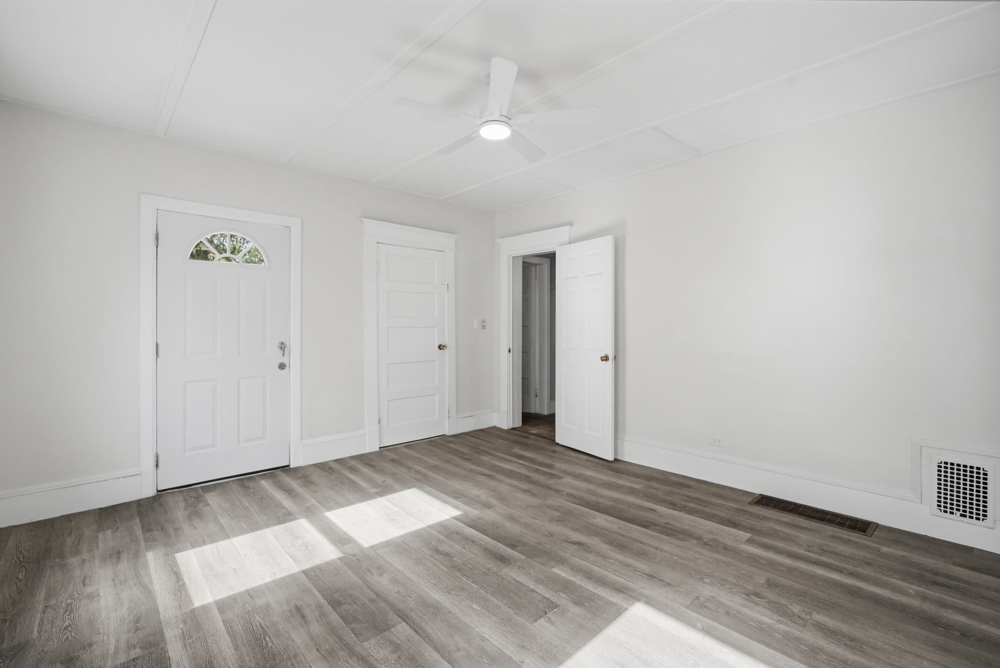 98 Bristol Street Property Photo 5