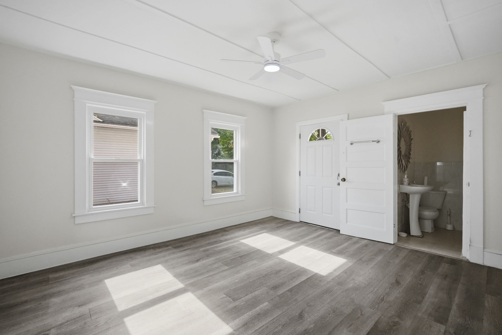 98 Bristol Street Property Photo 8