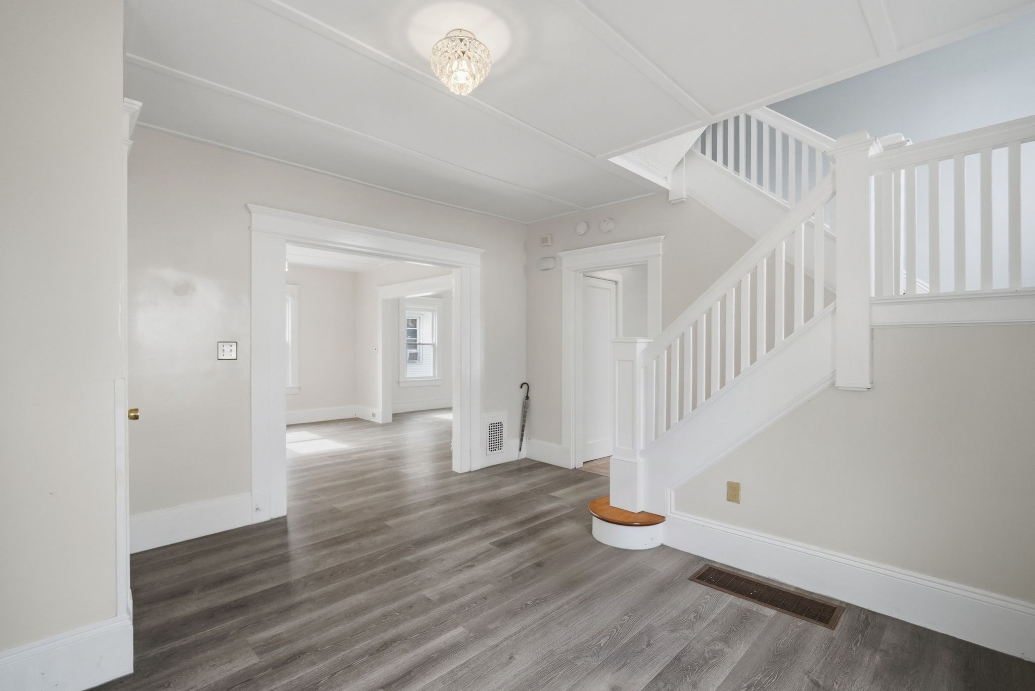 98 Bristol Street Property Photo 12