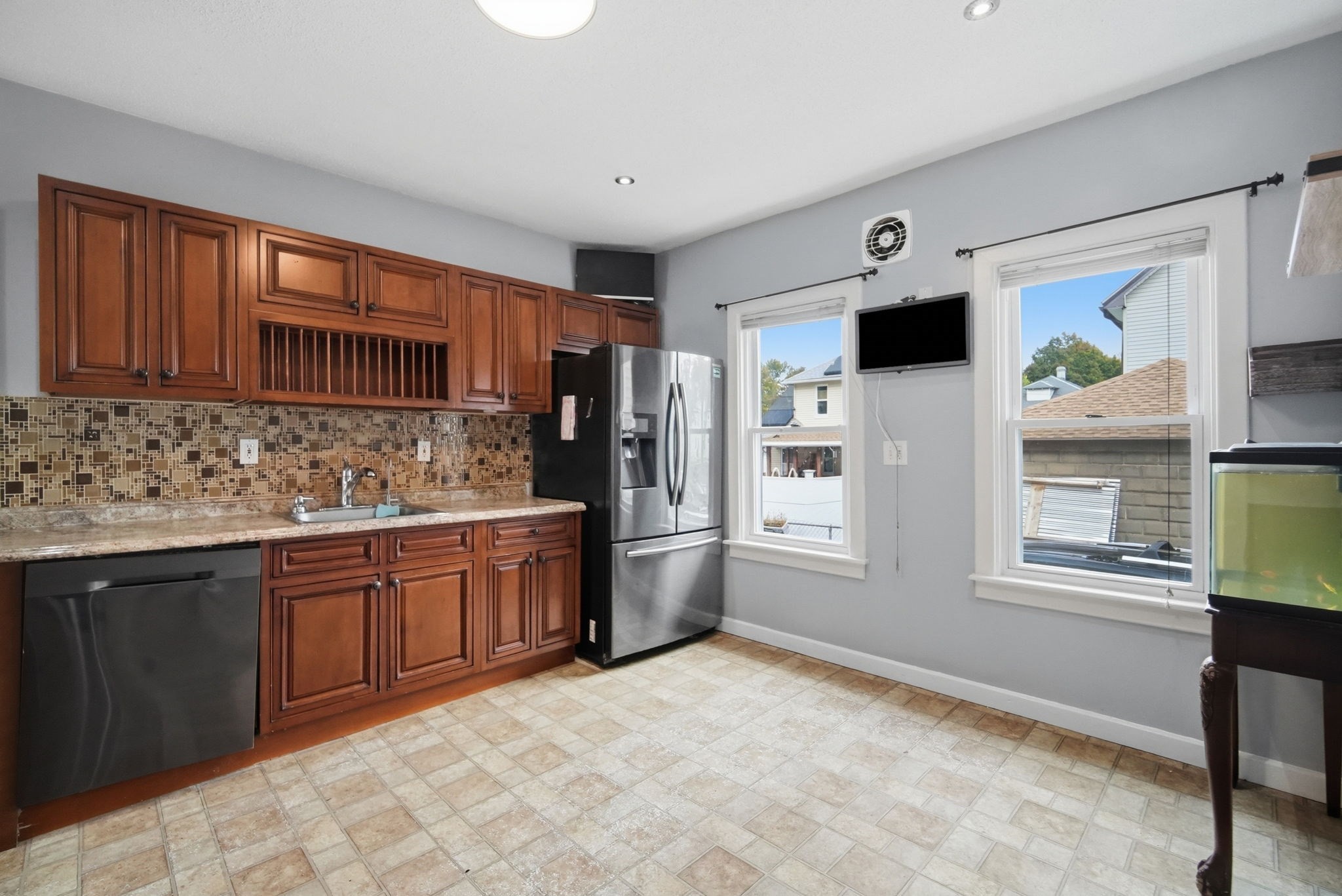 98 Bristol Street Property Photo 23