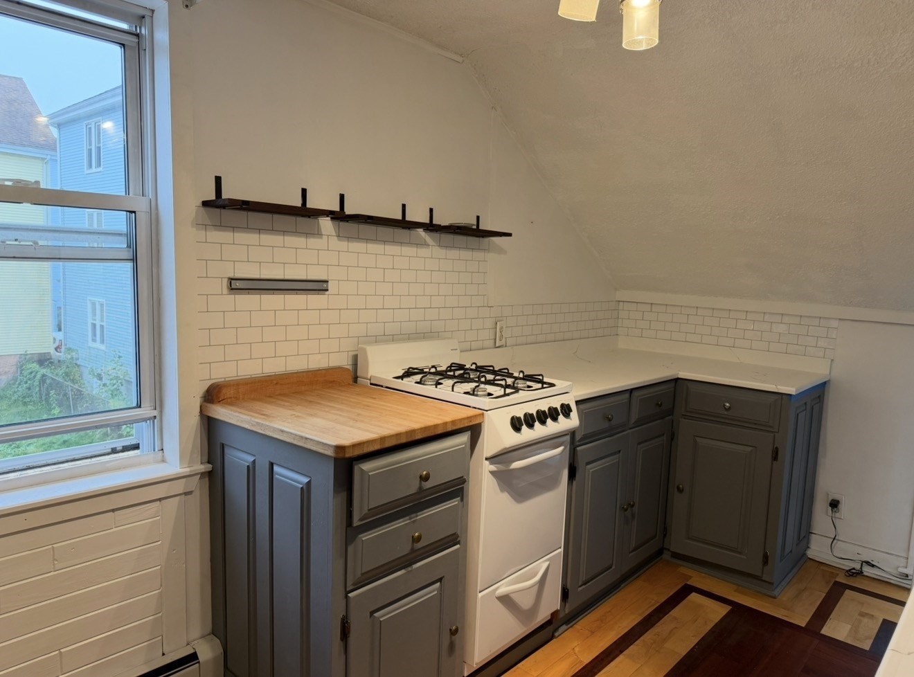 45 Thompson St # 2 Property Photo 11