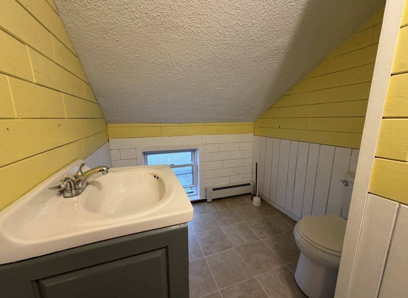 45 Thompson St # 2 Property Photo 13