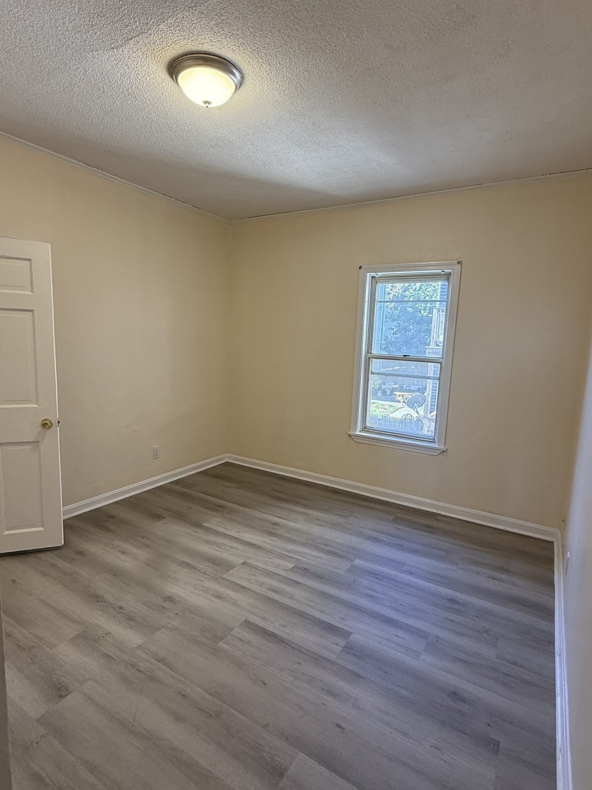 212-218 Lowell St # 3w Property Photo 5