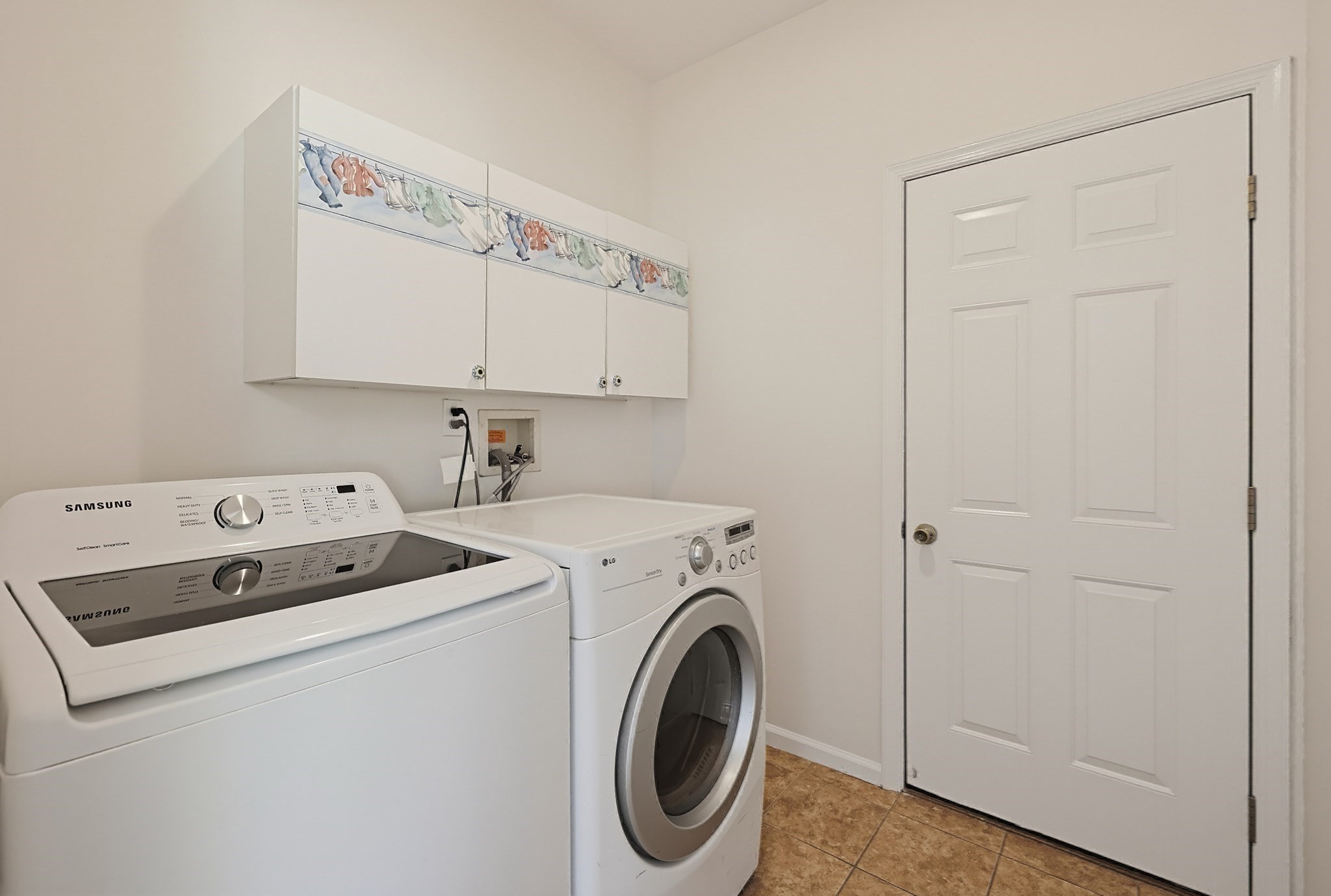 93 Robert Road Property Photo 26