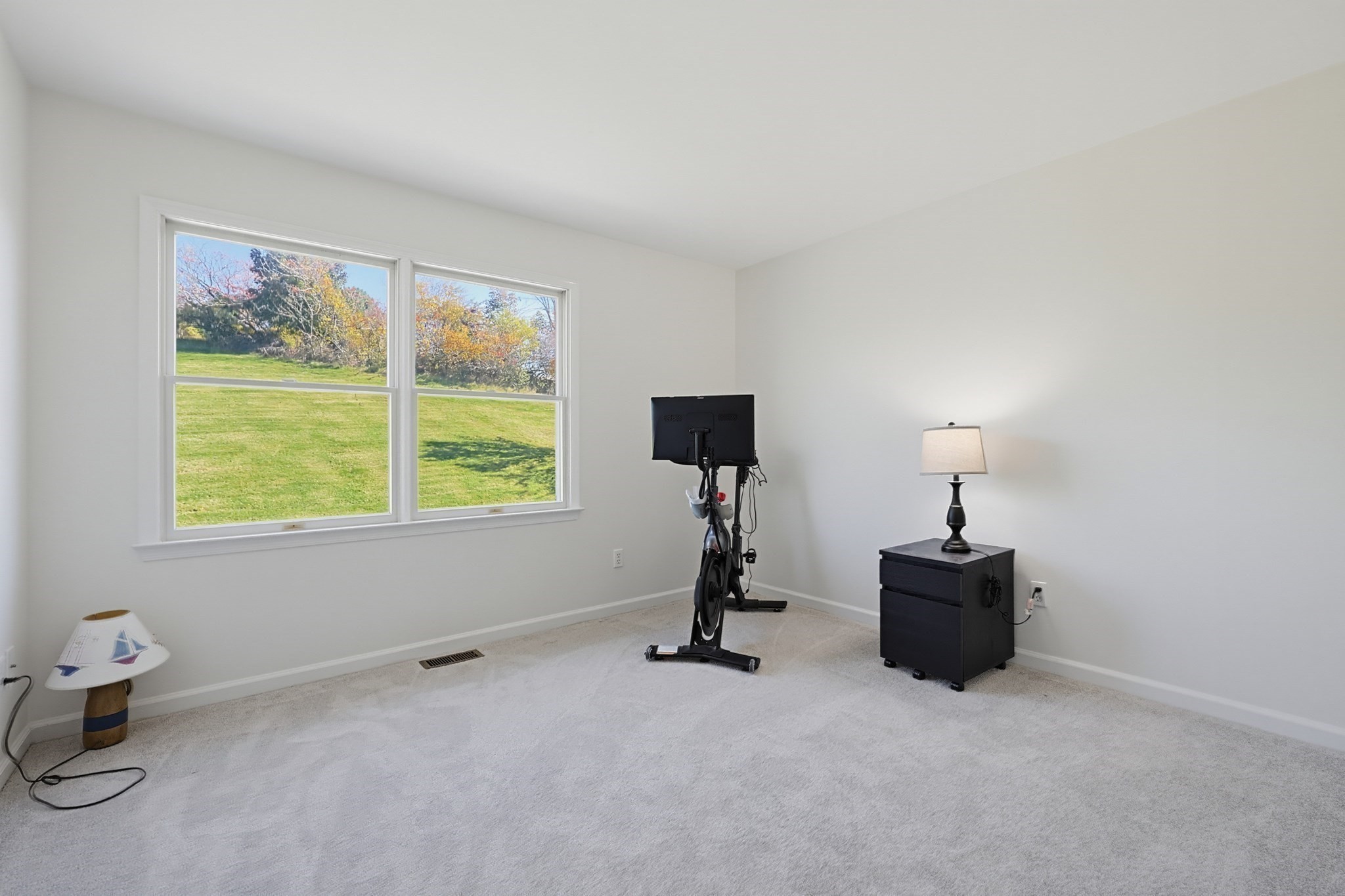 93 Robert Road Property Photo 28