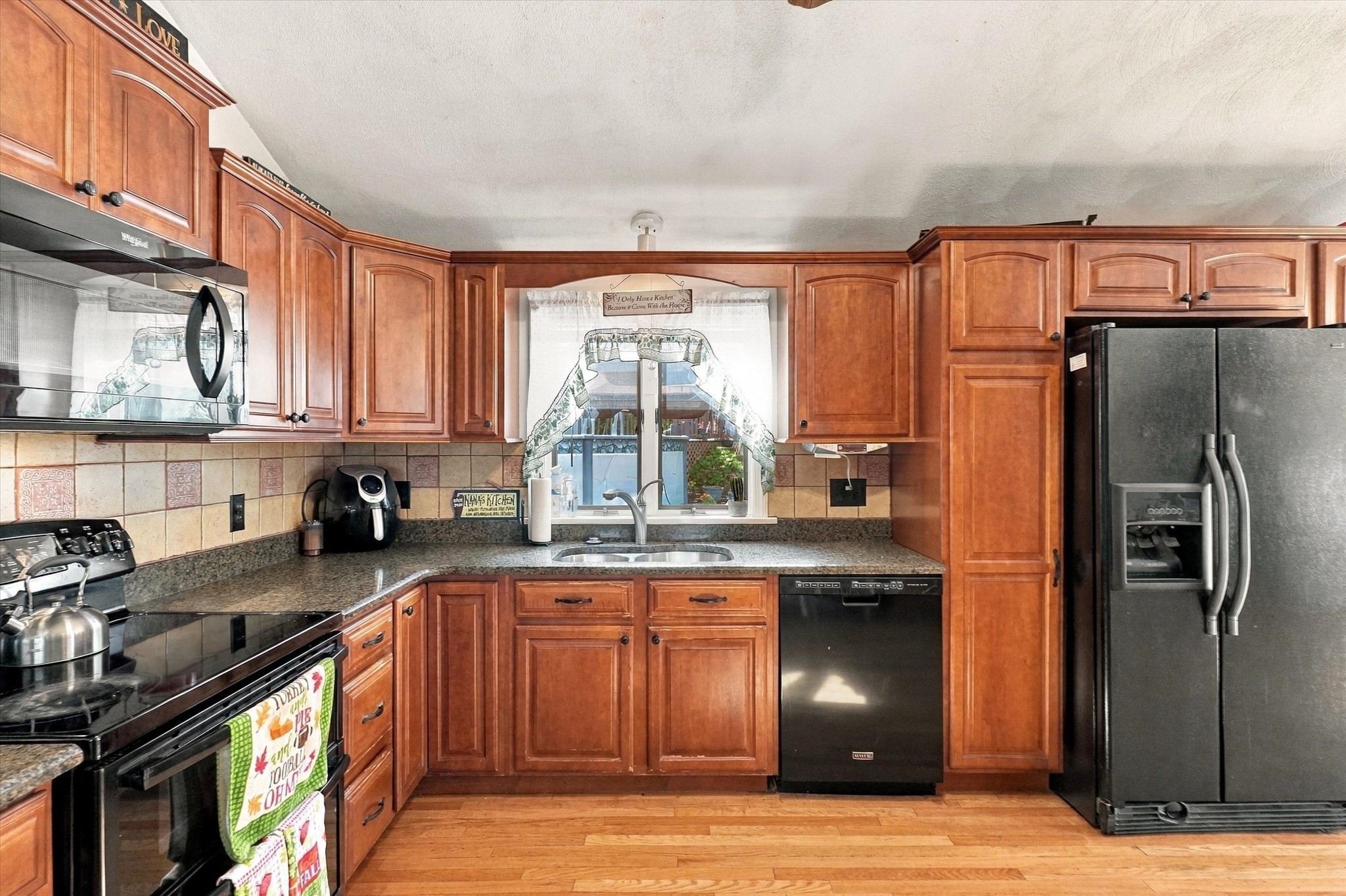 14 Dibble Road Property Photo 4
