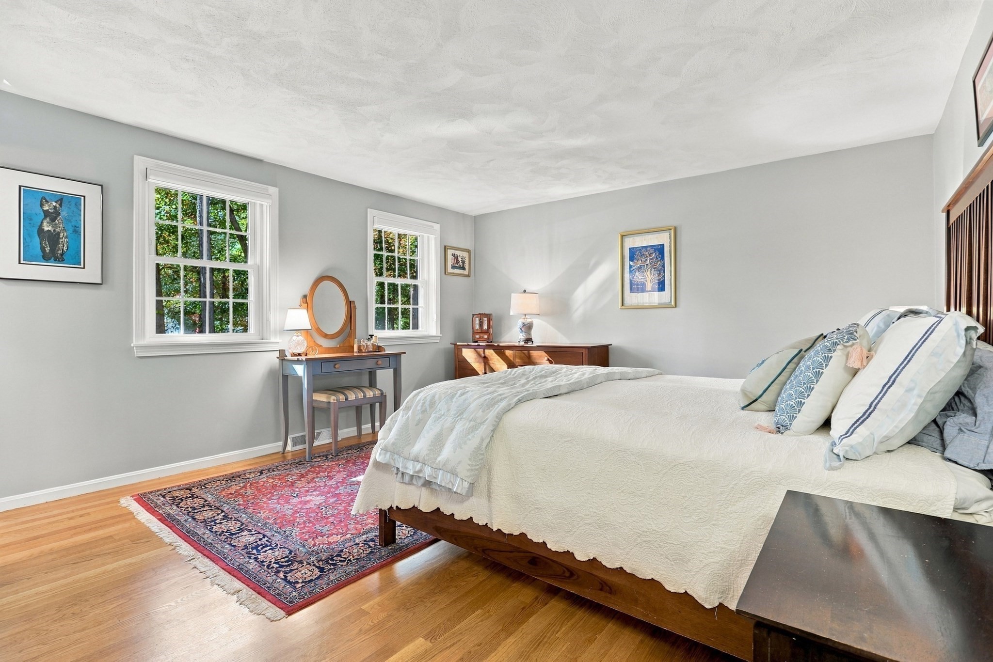 2 Canter Circle Property Photo 4