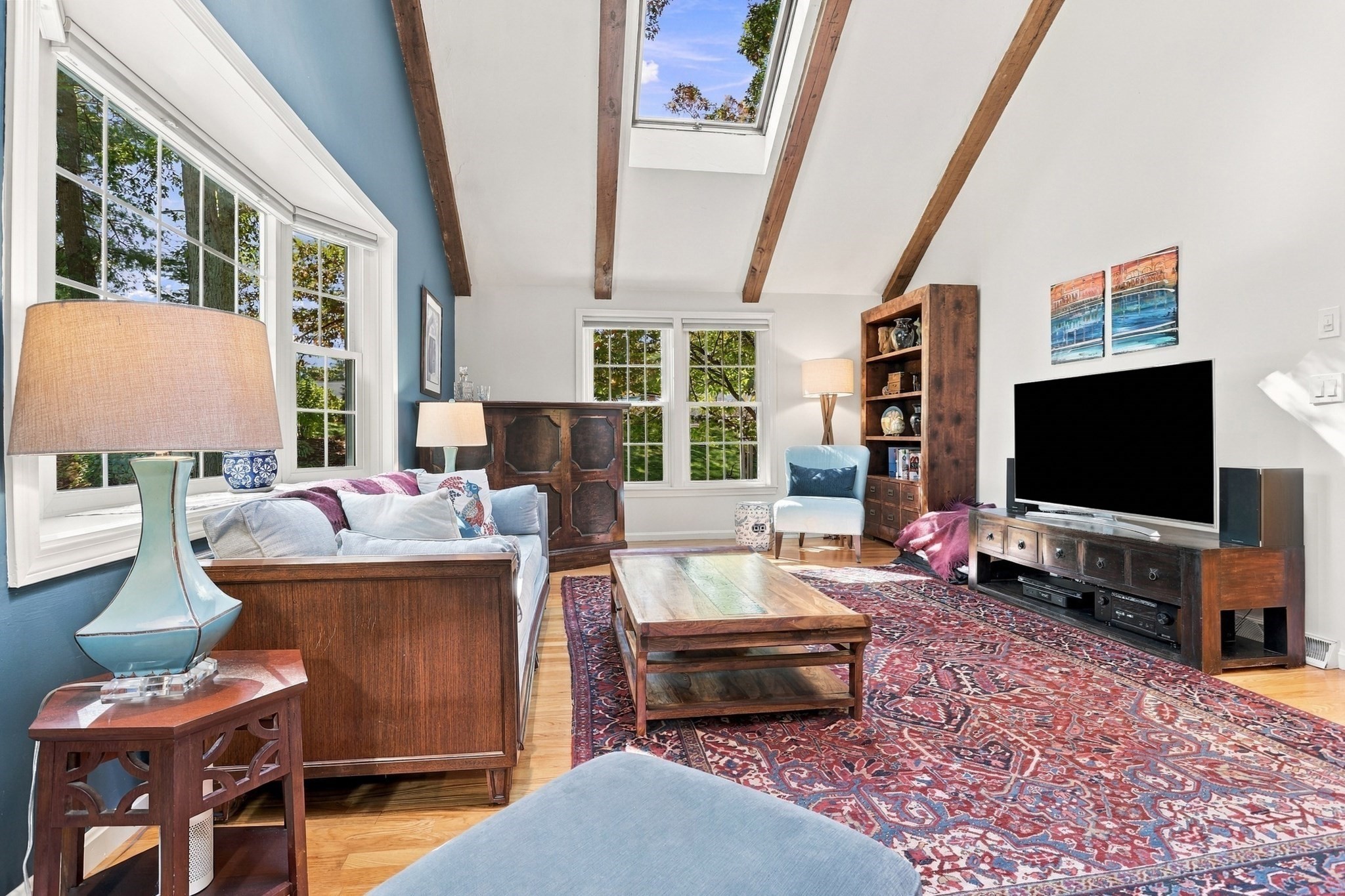 2 Canter Circle Property Photo 13