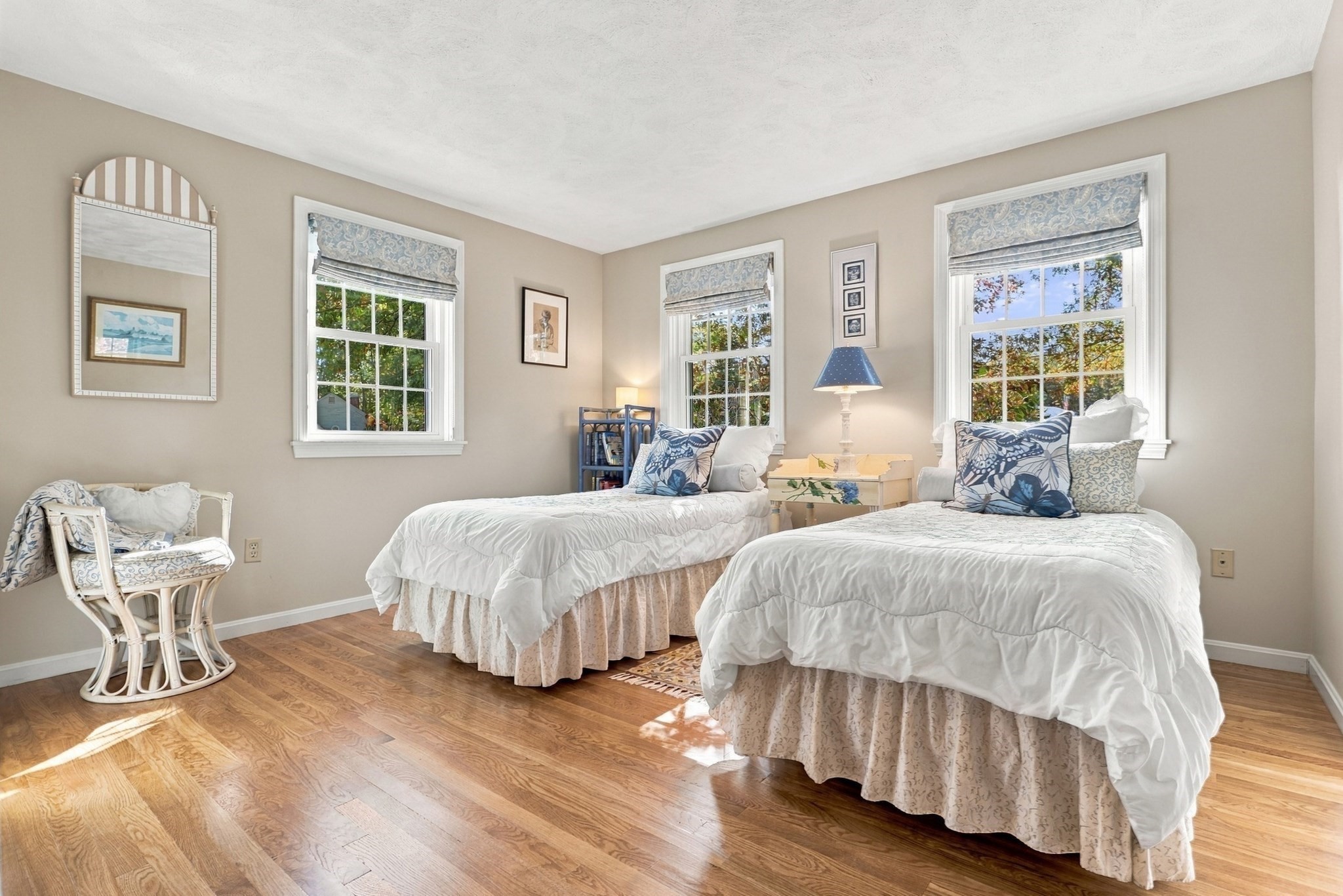 2 Canter Circle Property Photo 24